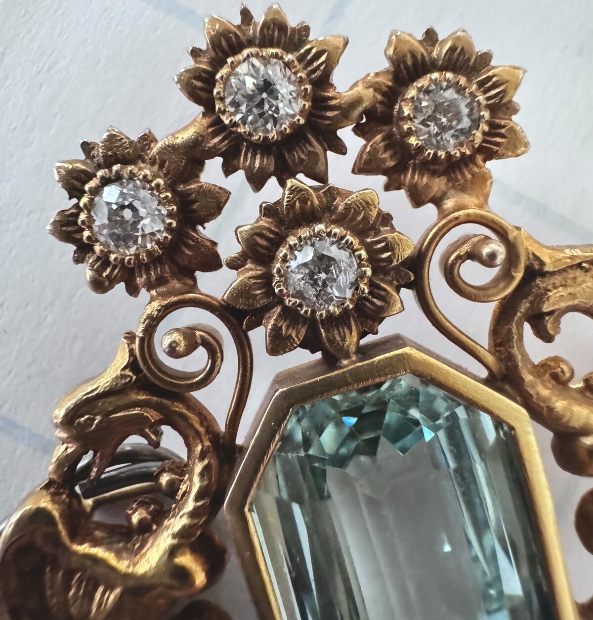 22k Gold Pin, 20.09 mm X 11.9mm 16.9 Kt Emerald Cut Aquamarine, Diamonds, Pearl