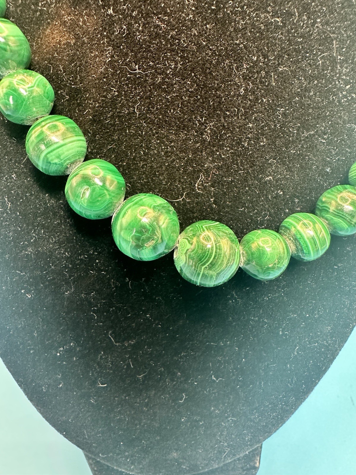 Vintage Malachite Stones Stunning Necklace 22.5” .925 Sterling Fish Hook Clasp