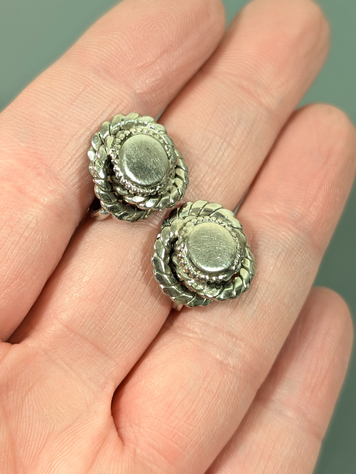 Vintage Silver Tone Round Love Knot Screw Back Earrings Clip On