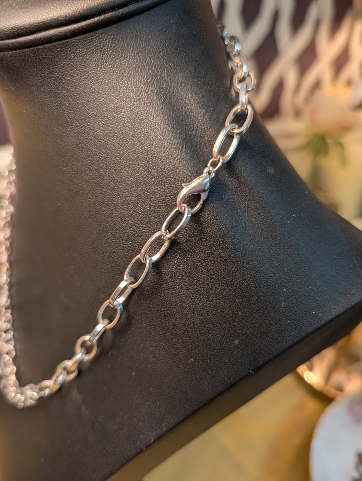 VTG NECKLACE 2 UNIQUE STRANDS ONE SILVER TONE CHAIN & ONE WITH FAUX CRYSTALS