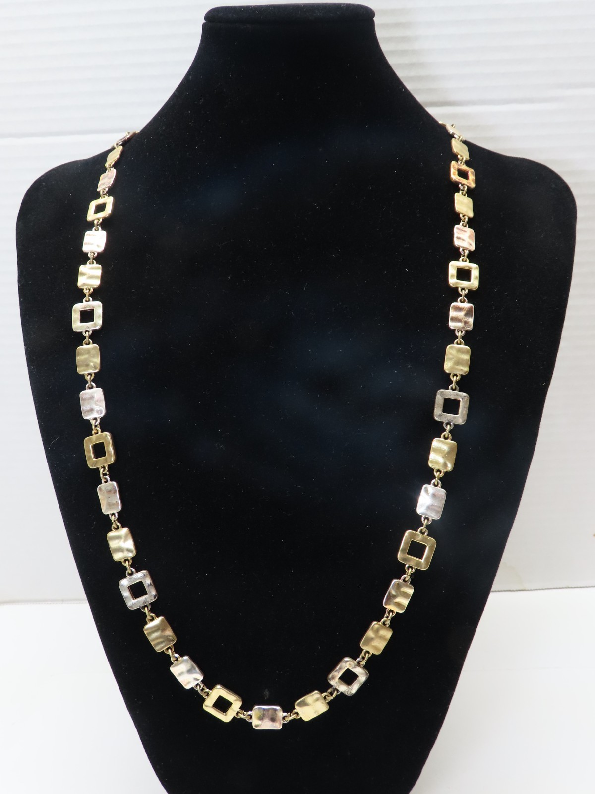 Lia Sophia Necklace Rhyme & Reason Silver Gold Tone Hammered Textured D5918