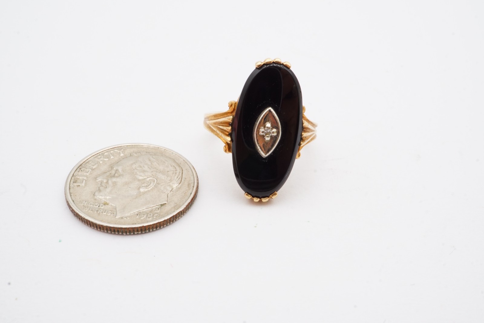 Vintage 10k Yellow Gold Black Onyx Diamond Ring Size 1.75