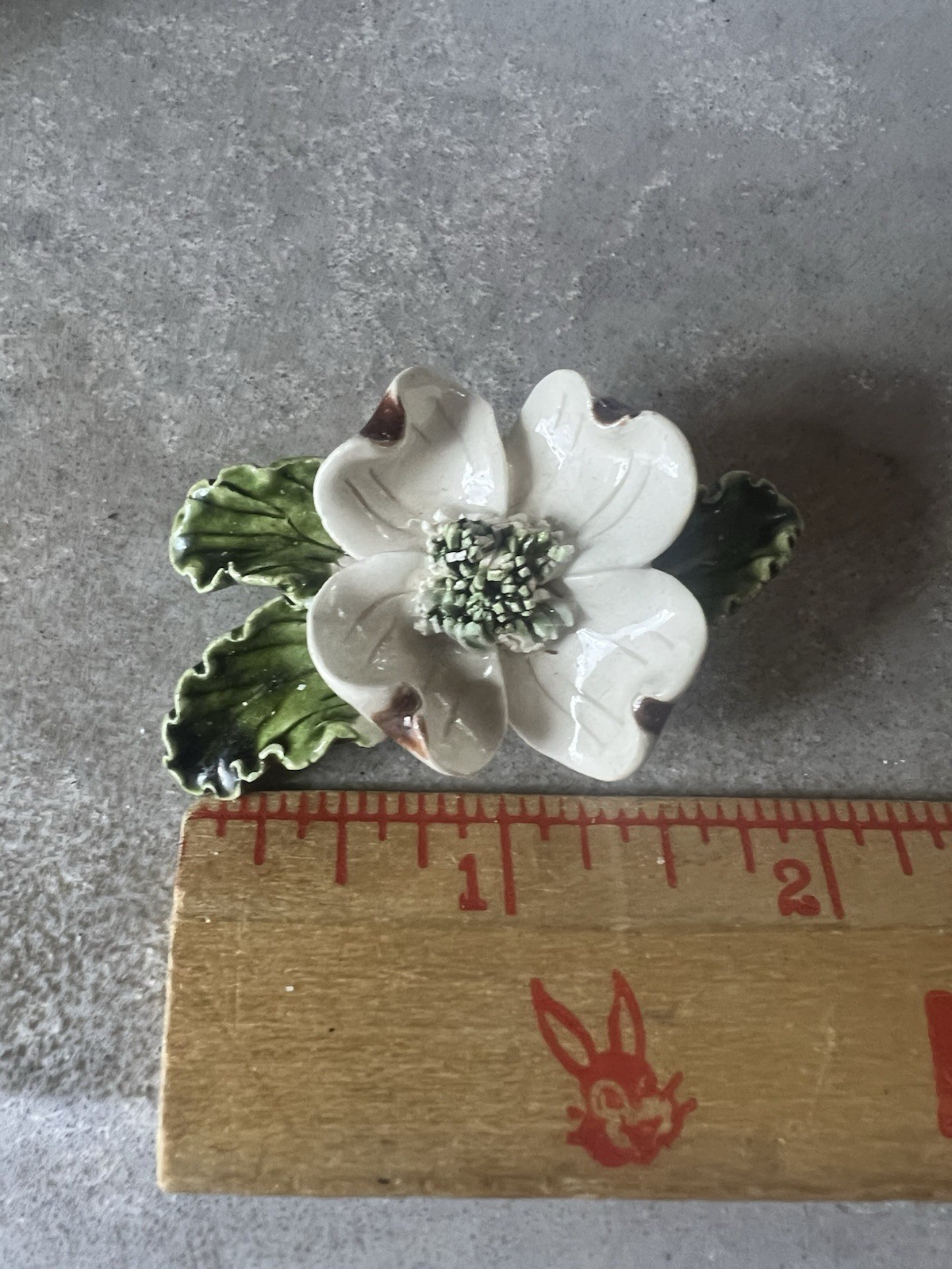 Vintage Dog Wood Brooch & Clip Earrings SET
