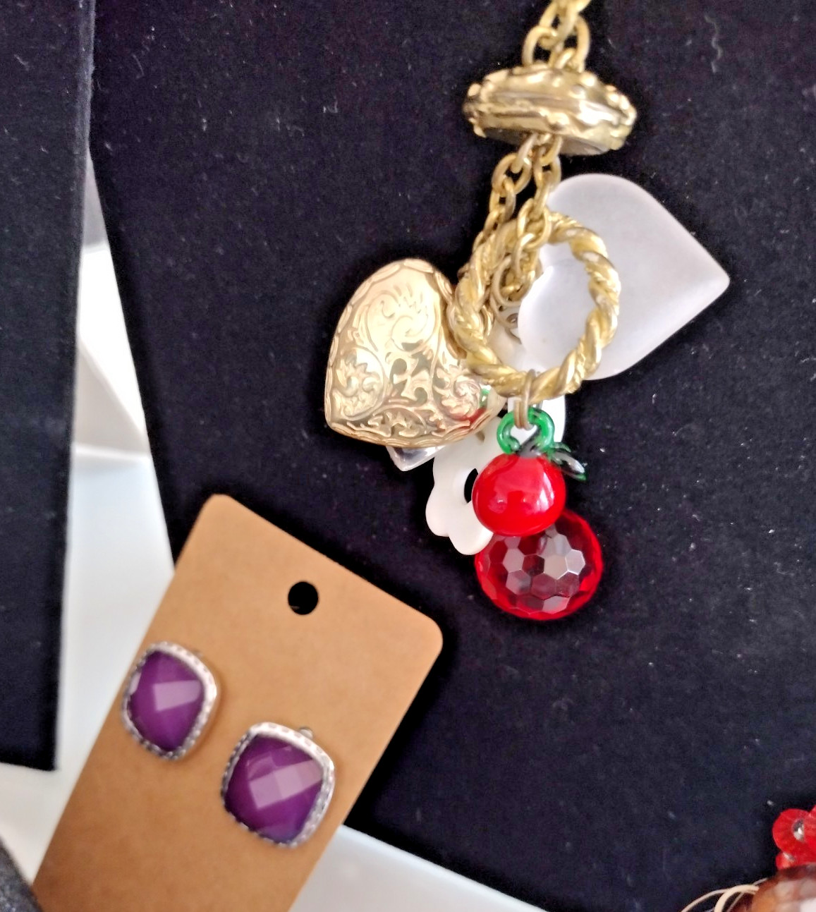 The FANCY JEWELS Lot 34 pc Faux Gem STATEMENT All Wearable Some Signed & Sets
