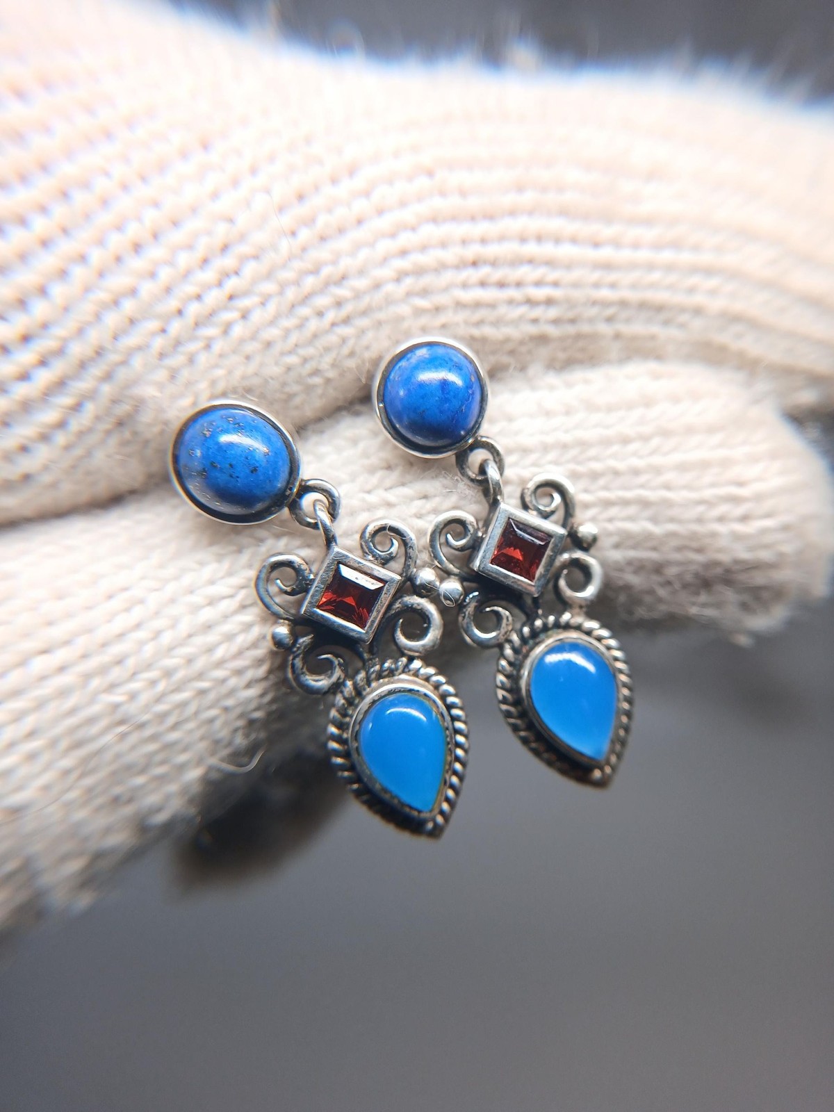 Vintage Sterling Silver 925 Thai Blue Iolite Lapis Lazuli Garnet Dangle Earrings