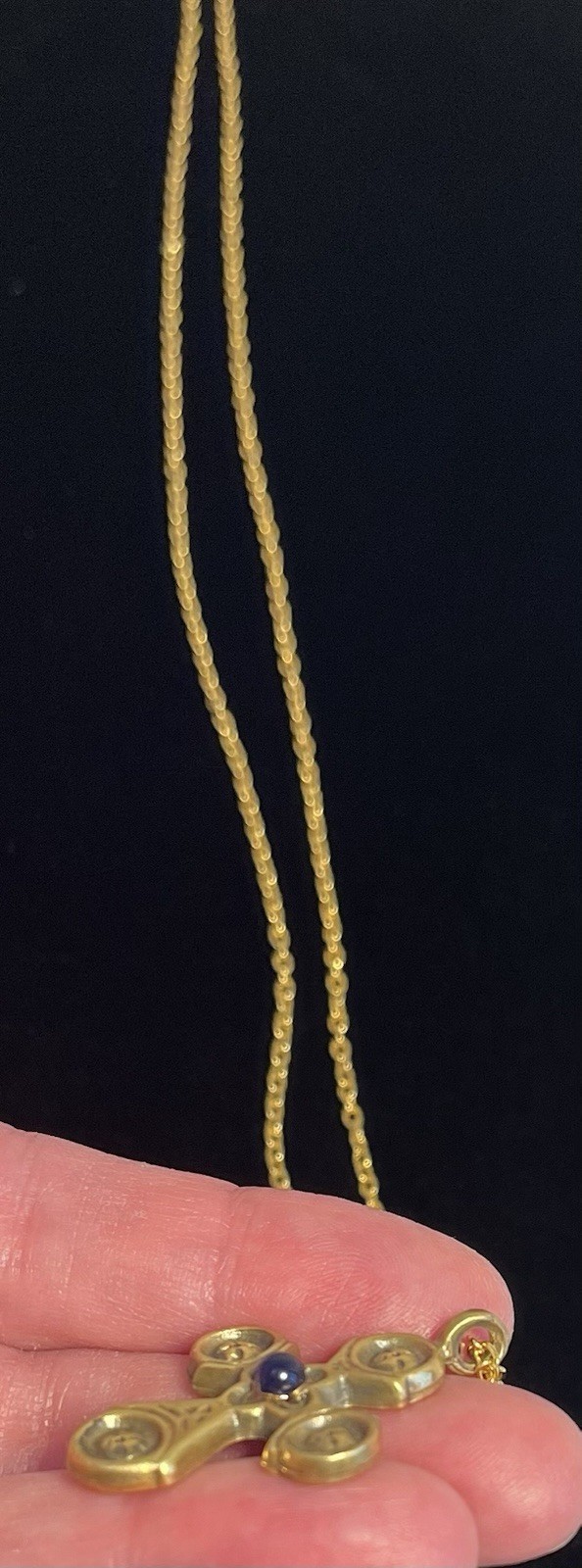 Vintage CROSS Alva Studios Museum Religious Pendant Gold Tone 24″ Necklace