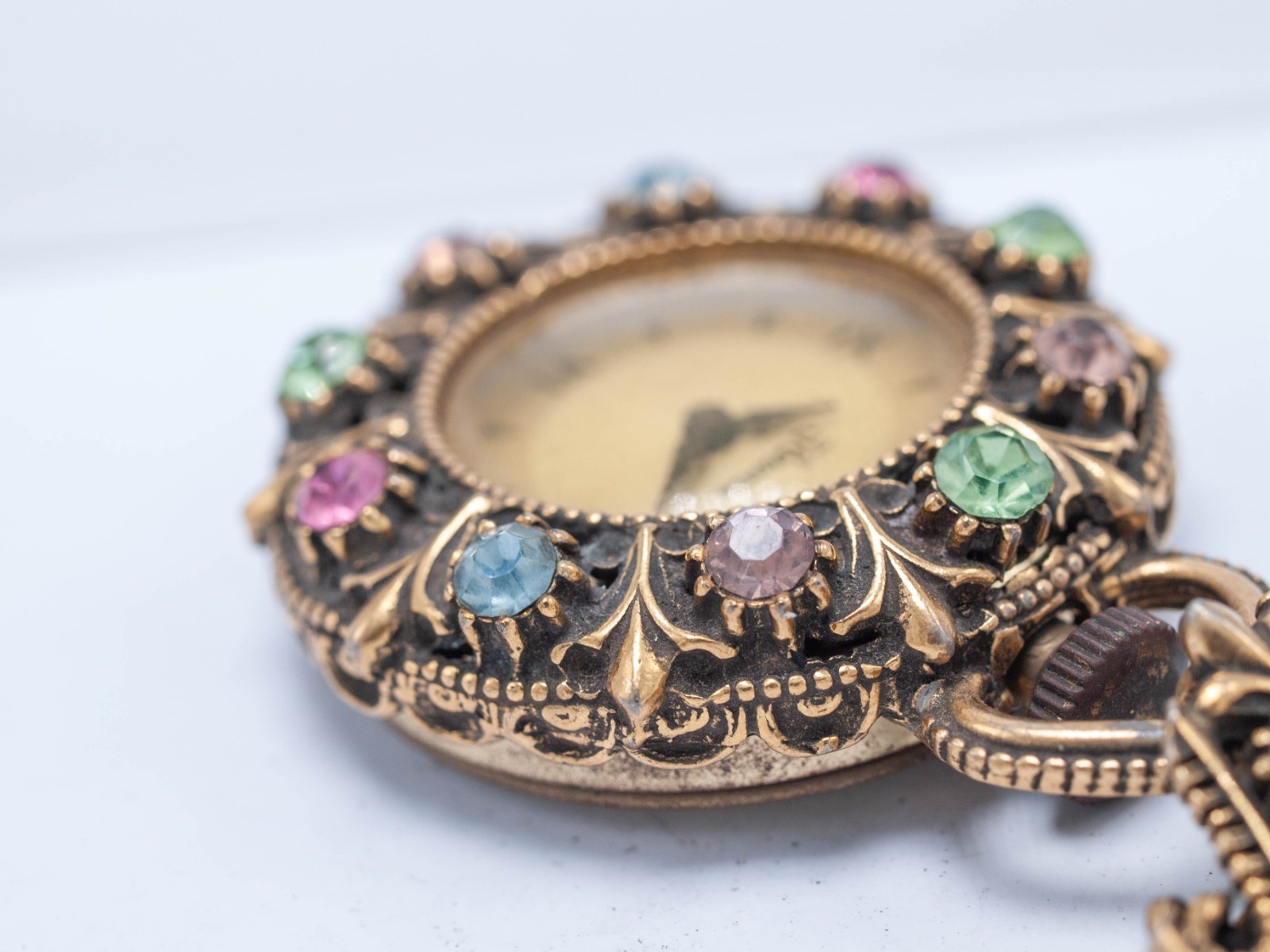 1957 – Ingraham Florenza 39mm Jeweled Pin Brooch Wind Watch – Not Running
