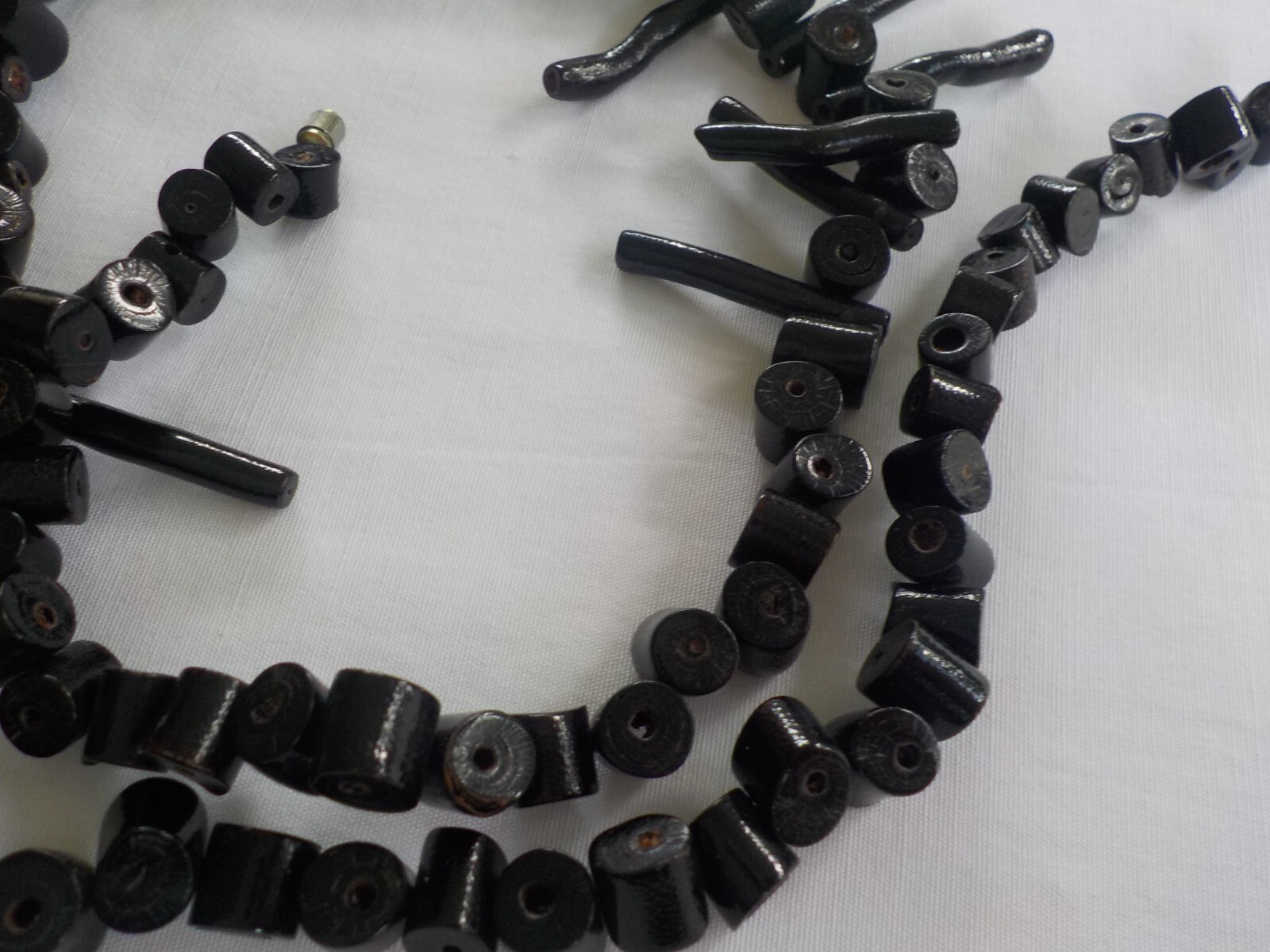 Vintage Black Coral Necklace Barrel Clasp Branch 23″ Long Weighs 44 Grams