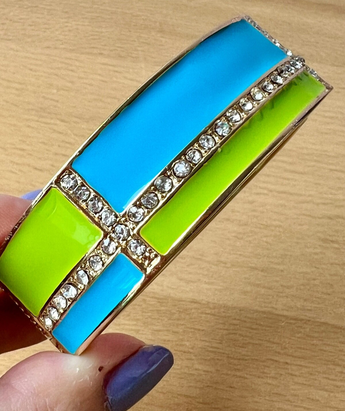 VINTAGE VIVID NEON GREEN & BLUE ENAMEL RHINESTONES HINGED WIDE BANGLE BRACELET