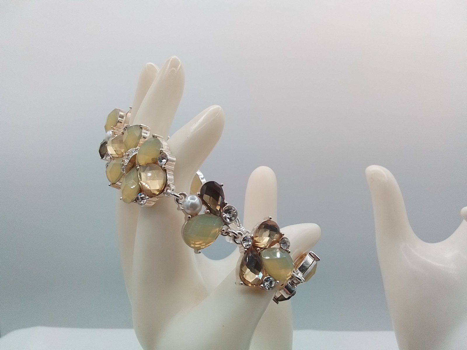 MILKY YELLOW FACETED HONEY-HUED MORPHO BUTTERFLY INSECT MOTIF TENNIS BRACELET