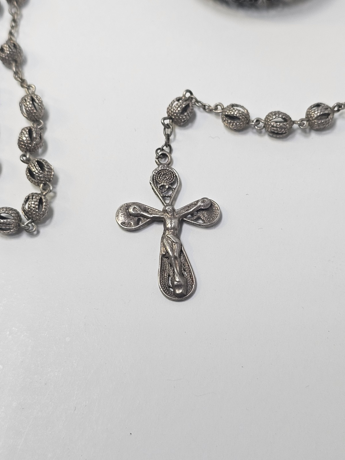 Antique 800 Silver Roman/Italian Filigree Rosary With Case