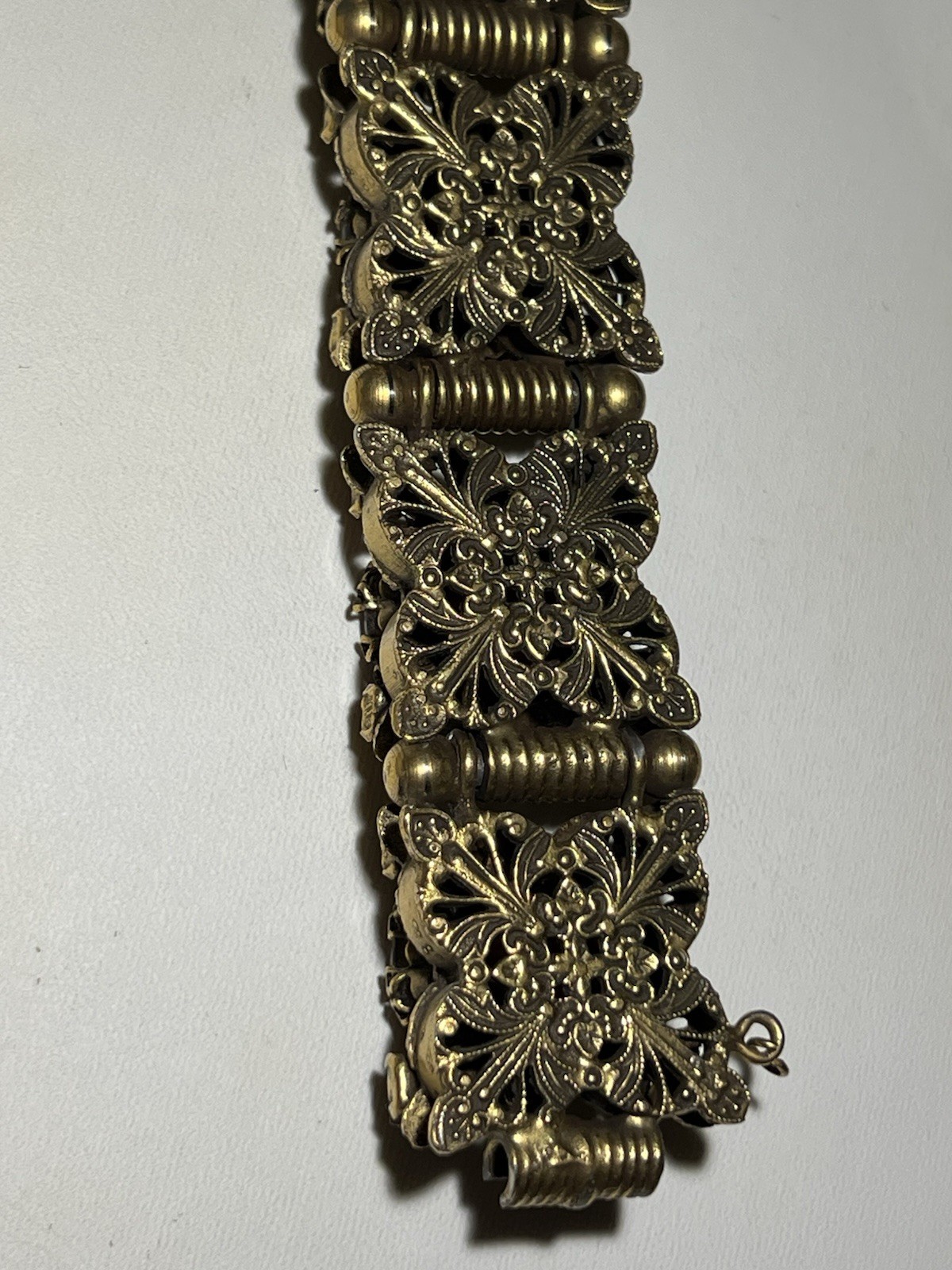 Vintage Chunky Brass Amber & Pearl Lucite Panel Bracelet Size 6.25