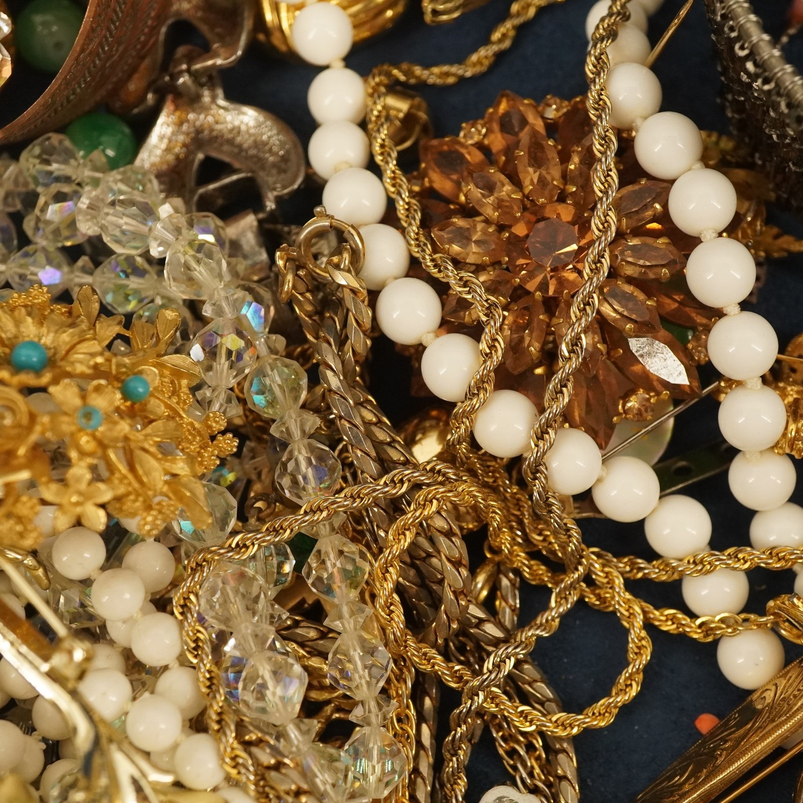 10lb Lot of Assorted Costume Jewelry, Modern & Vintage Much Wearable