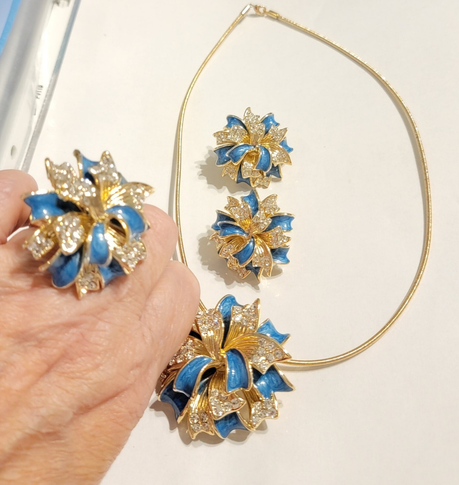 Retired Joan Boyce Flower Necklace Brooch Earrings Ring Jewelry Set, Rare js-