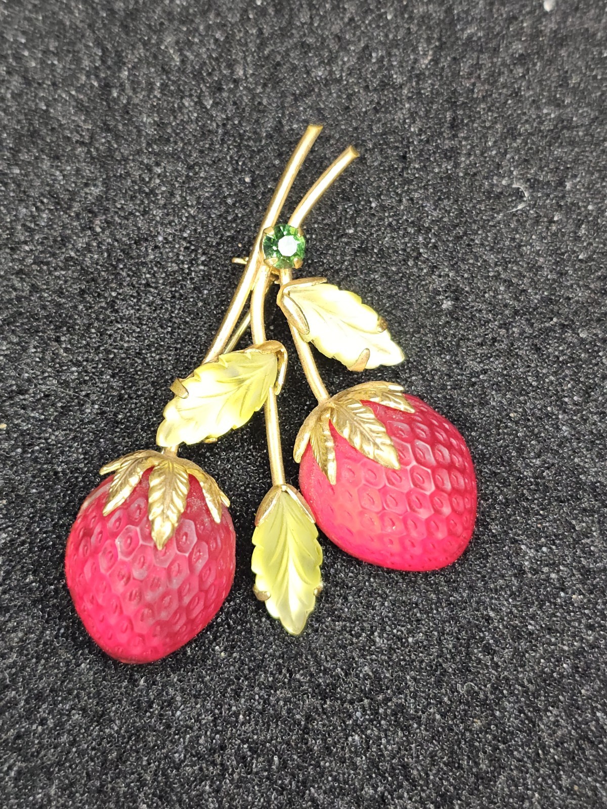 Vintage Austria Strawberry Brooch Frosted Red Glass Fruit Rhinestone Pin