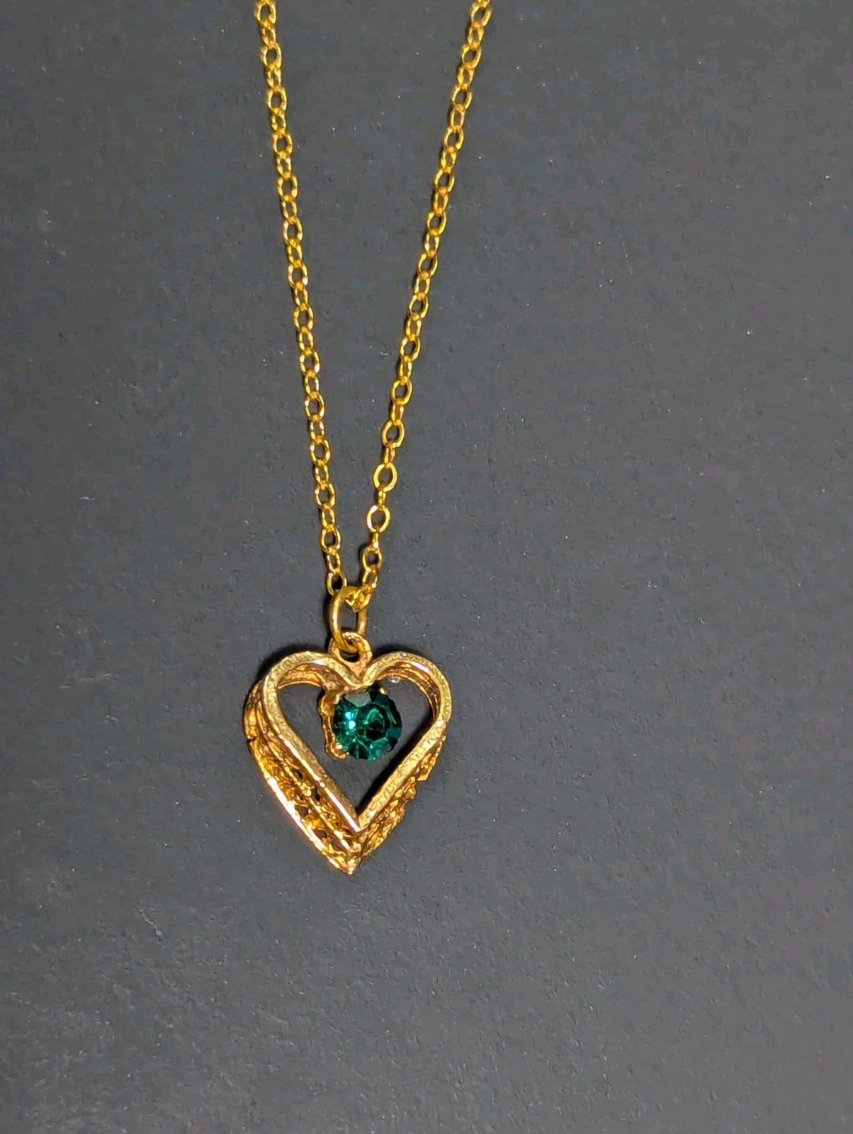 Vintage Gold Filled Chain Necklace 16″ Emerald Filigree Heart Pendant May