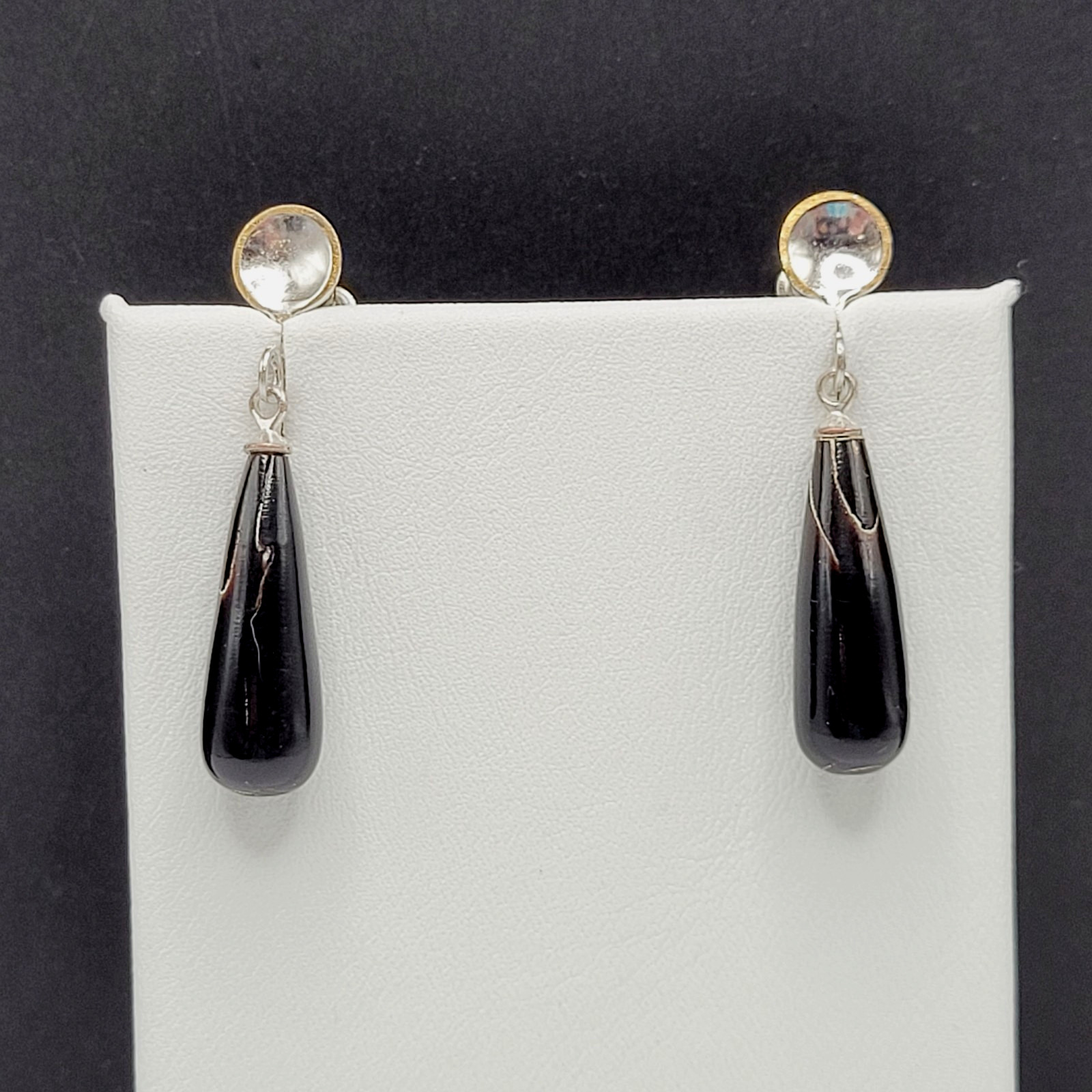 Hawaiian Natural Black Coral Teardrop Torpedo Mixed Tone Vtg Screw Back Earrings