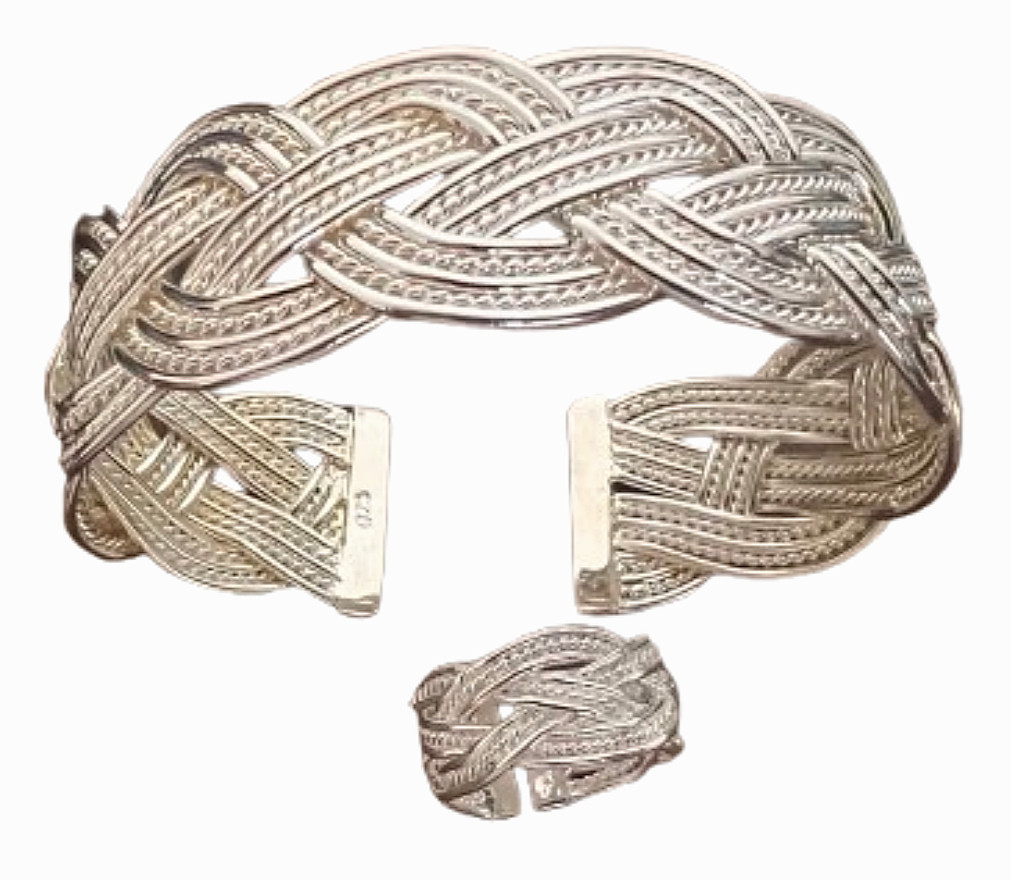 Fine 925 Sterling Silver Taxco bracelet and ring Set
