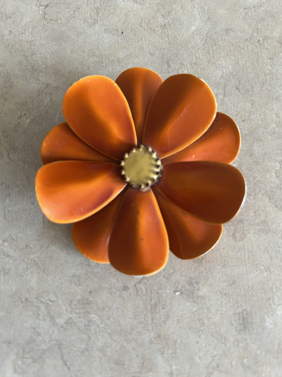 Vintage Orange Daisy Flower Vintage Metal Pin/Brooch