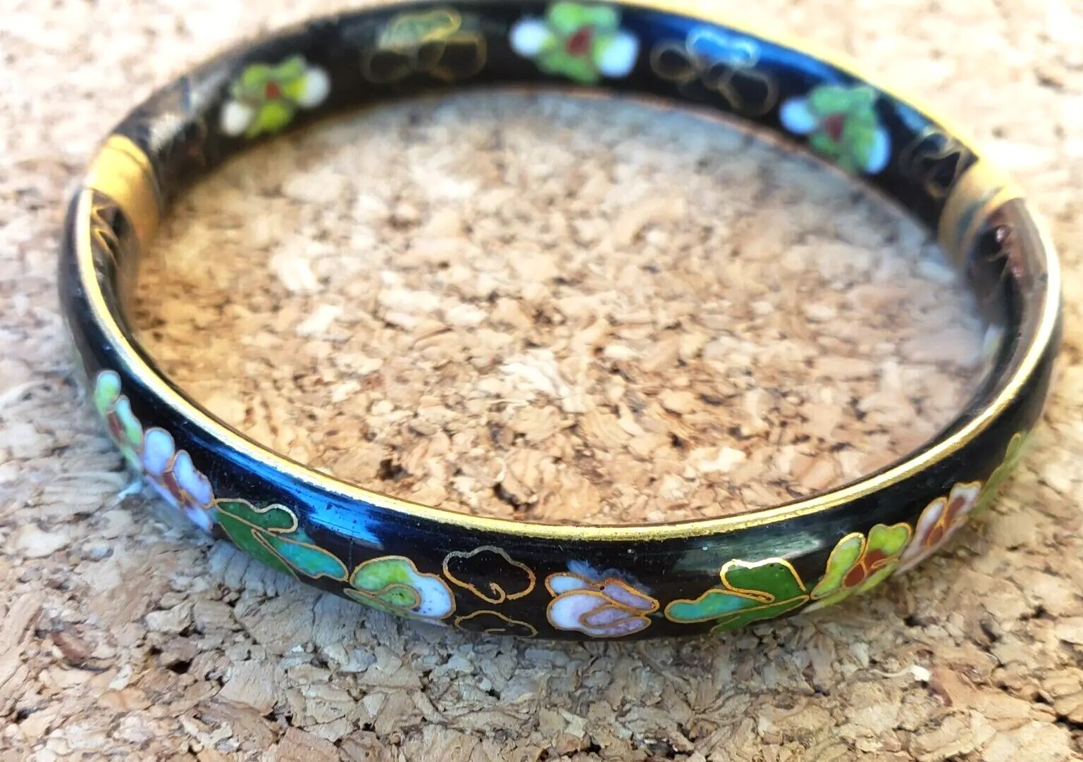 VINTAGE 1970s BRACELET Cloisonne Black Floral Boho Hinged 2 1/4 Inch Across