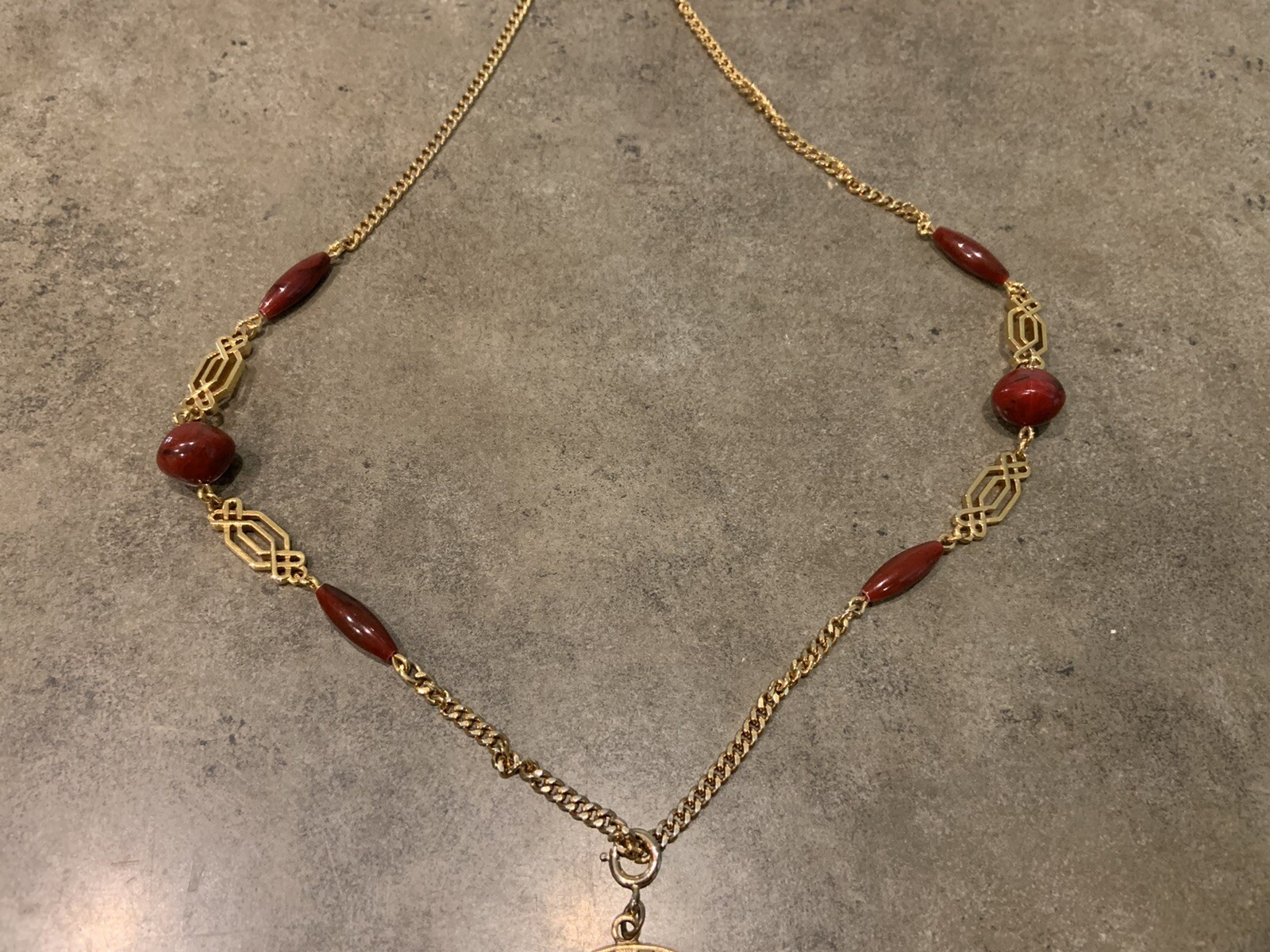 Vintage SARAH COV Gold Tone Medallion Necklace with Brown Acrylic Signed 28”