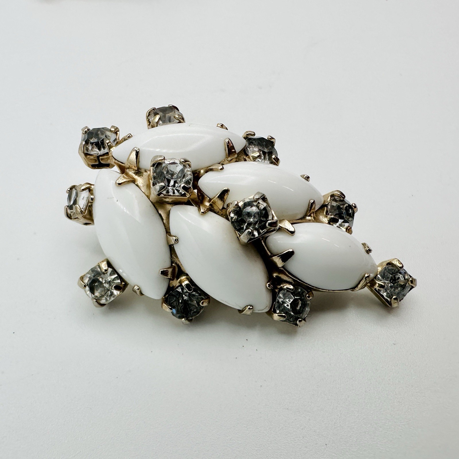 Vintage White Milk Glass Navette Rhinestones Fanned Leaf Clip Earrings Gold Tone
