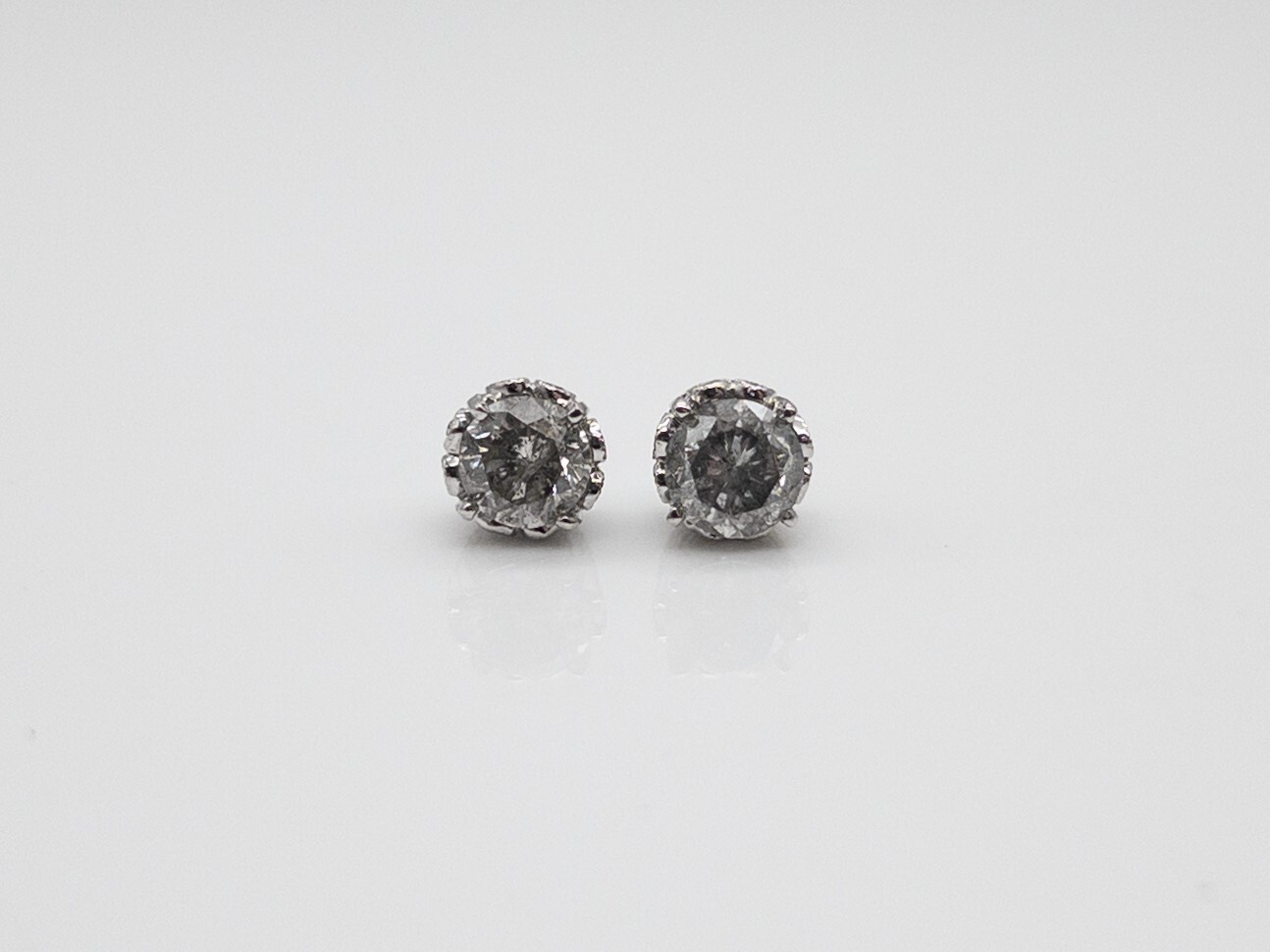 NEW $9000 2.25ct Champagne Diamond 18k White Gold Eternity Screwback Earrings