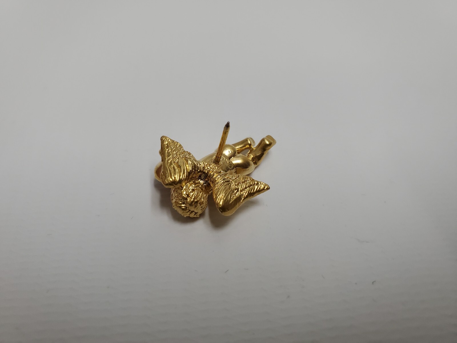Vintage 1996 Avon Cherub Angel Lapel Pin Gold Tone Yellow November Birthstone