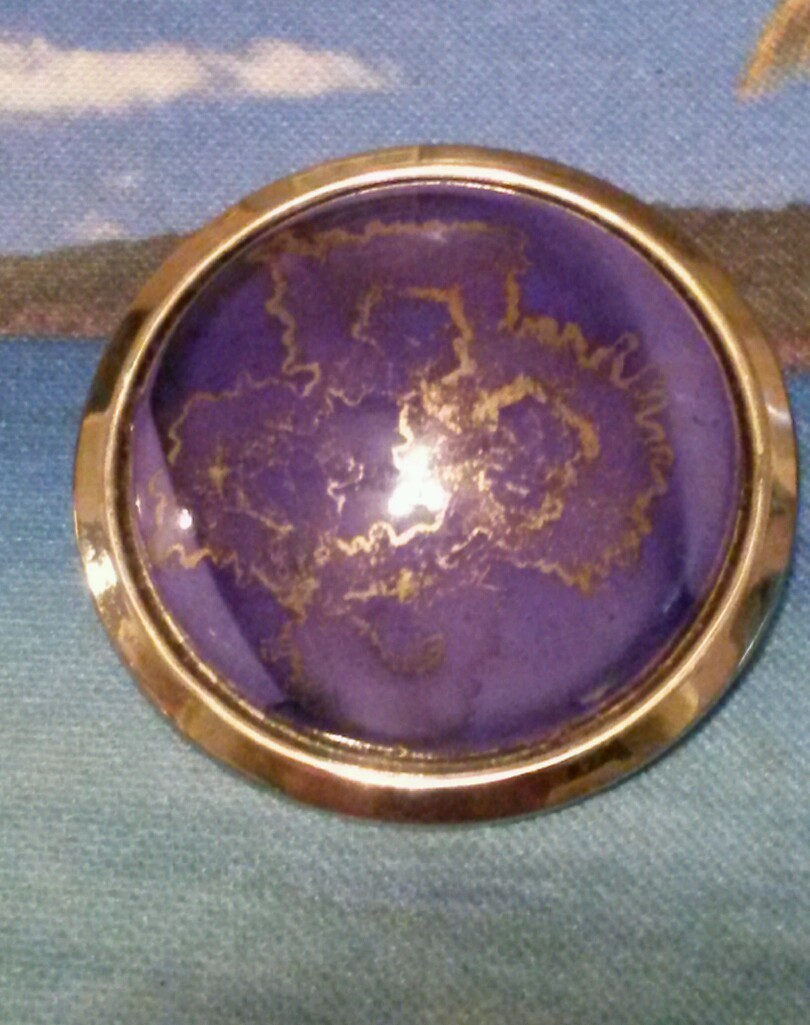 Vintage Cobalt Blue/Purple Foil Cabochon Brooch and Earring Set – Gold Tone