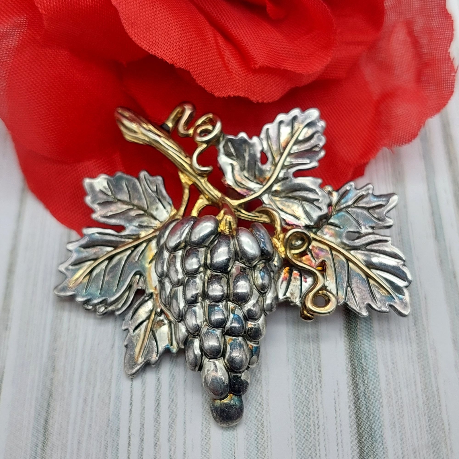 Vintage Bunch of Grapes on Vine Leaves Two Tone Brooch Signed MJ 2″ X 2″