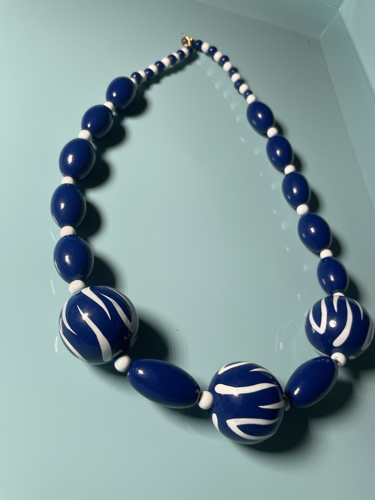 Vintage Blue White Lucite Bead Necklace Zebra Stripe Mod Statement Retro