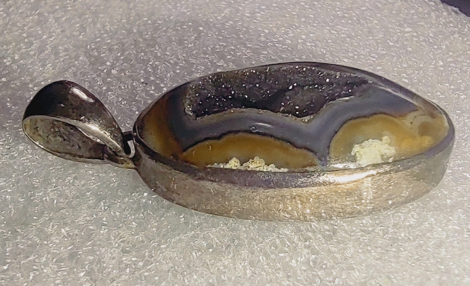 Sterling Silver Pendant VTG Agate Druzy Geode Slice Gemstone ((207))