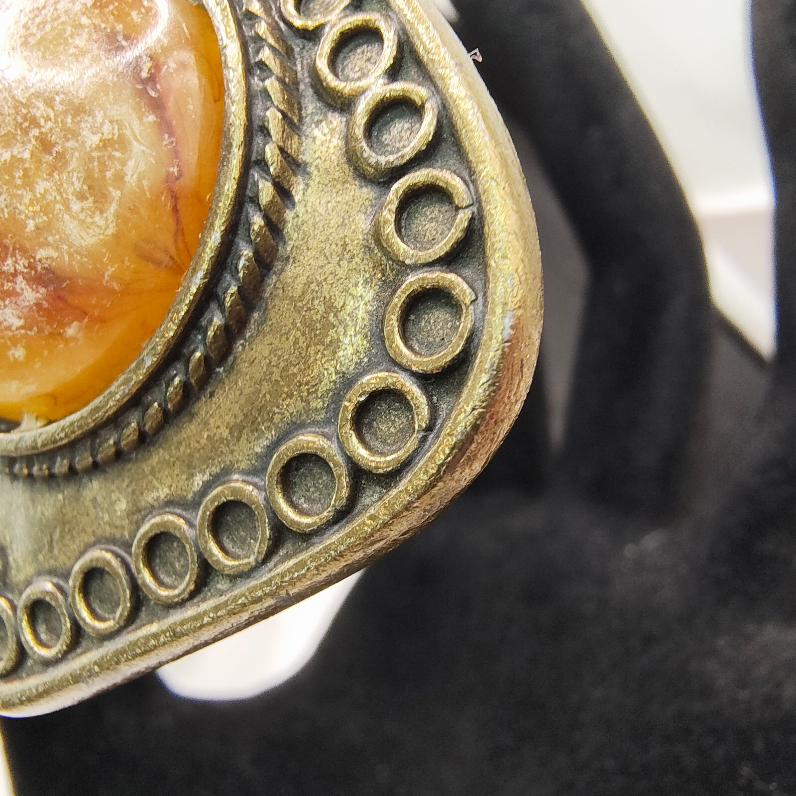 VTG Brutalist Earrings Clip On Brass Plated Unpolished Stone Ornamented Border