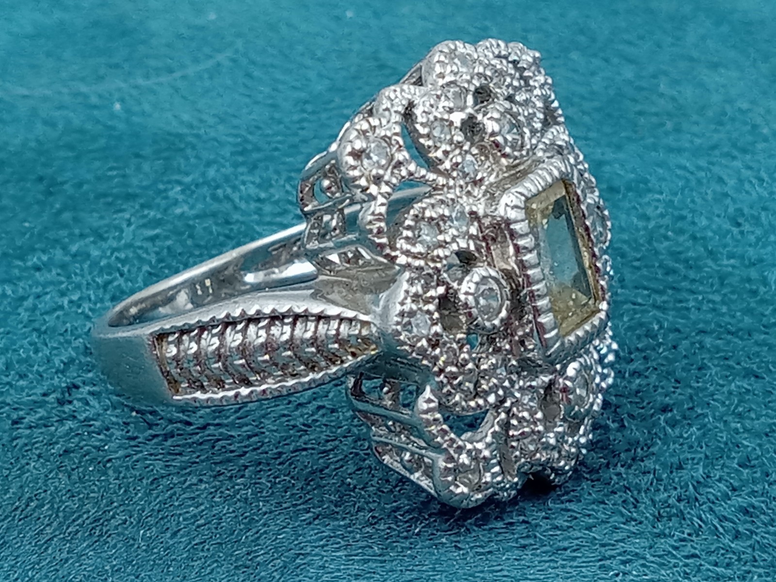 Fancy Sterling Silver Ring w. Intricate Setting Citrine & Cubic Zirconia: Size 7