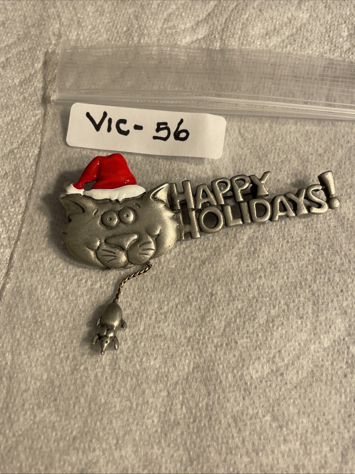 Vintage Signed JJ Happy Holidays Cat Mouse Brooch Pin Jewelry Vic-56