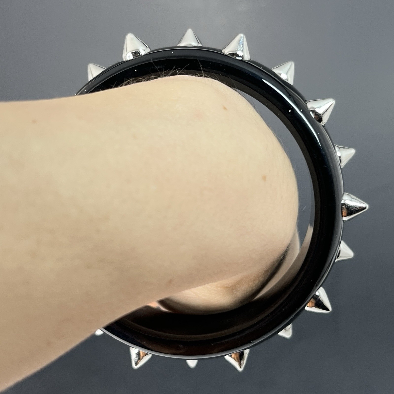 Black Lucite Bangle Bracelet Silver Spikes Punk Rock Biker Studs Retro 7.75”
