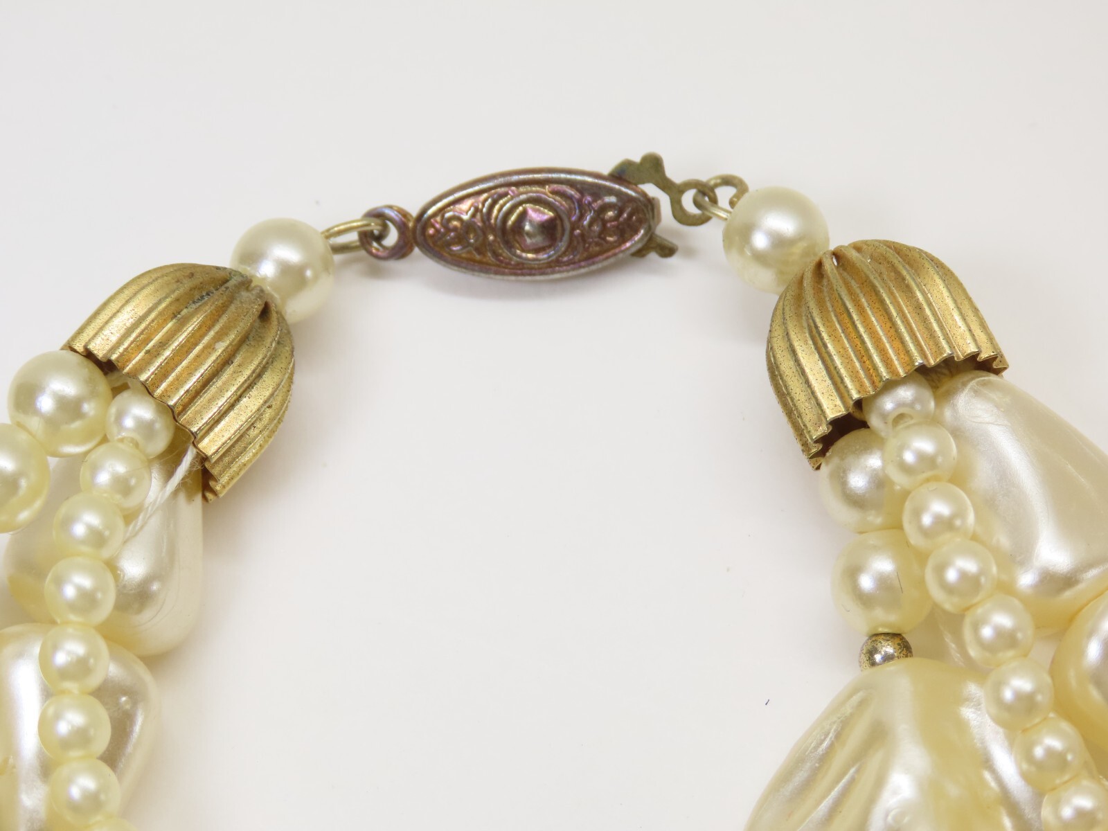 Vintage Beaded Necklace Lot Faux Pearl Ivory Gold Beaded Accents D2364