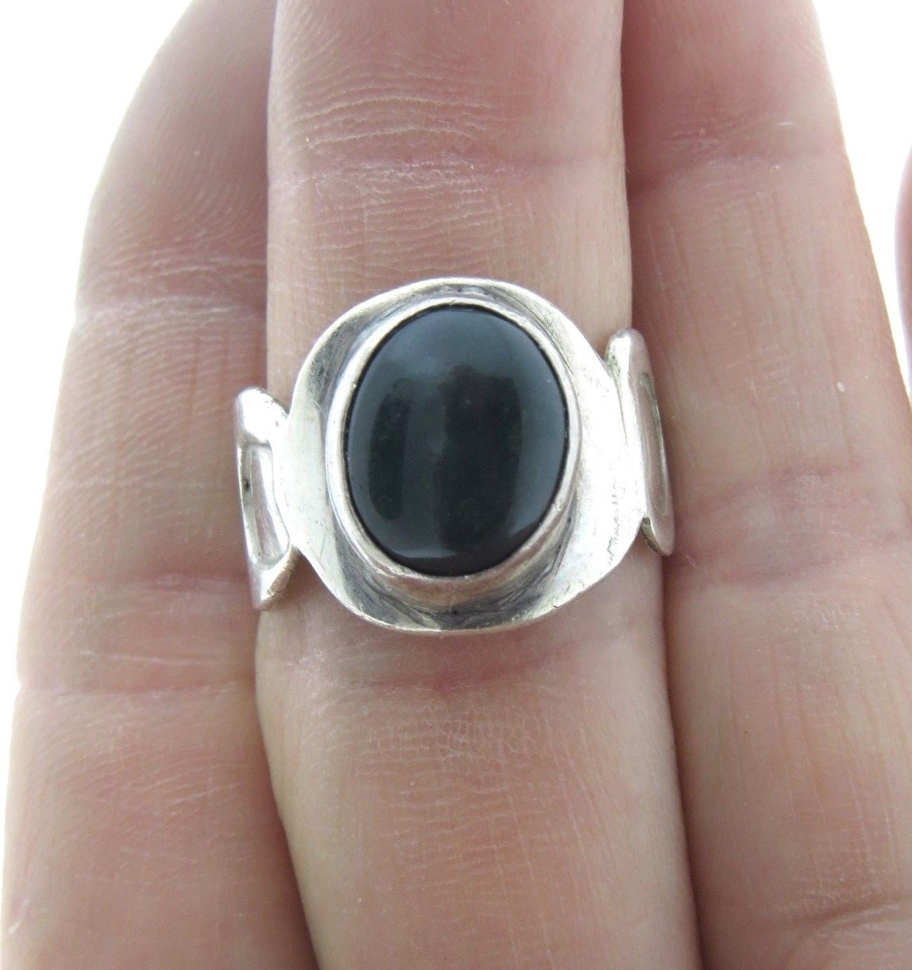 Sterling Silver Green Onyx Ring Size 7.5