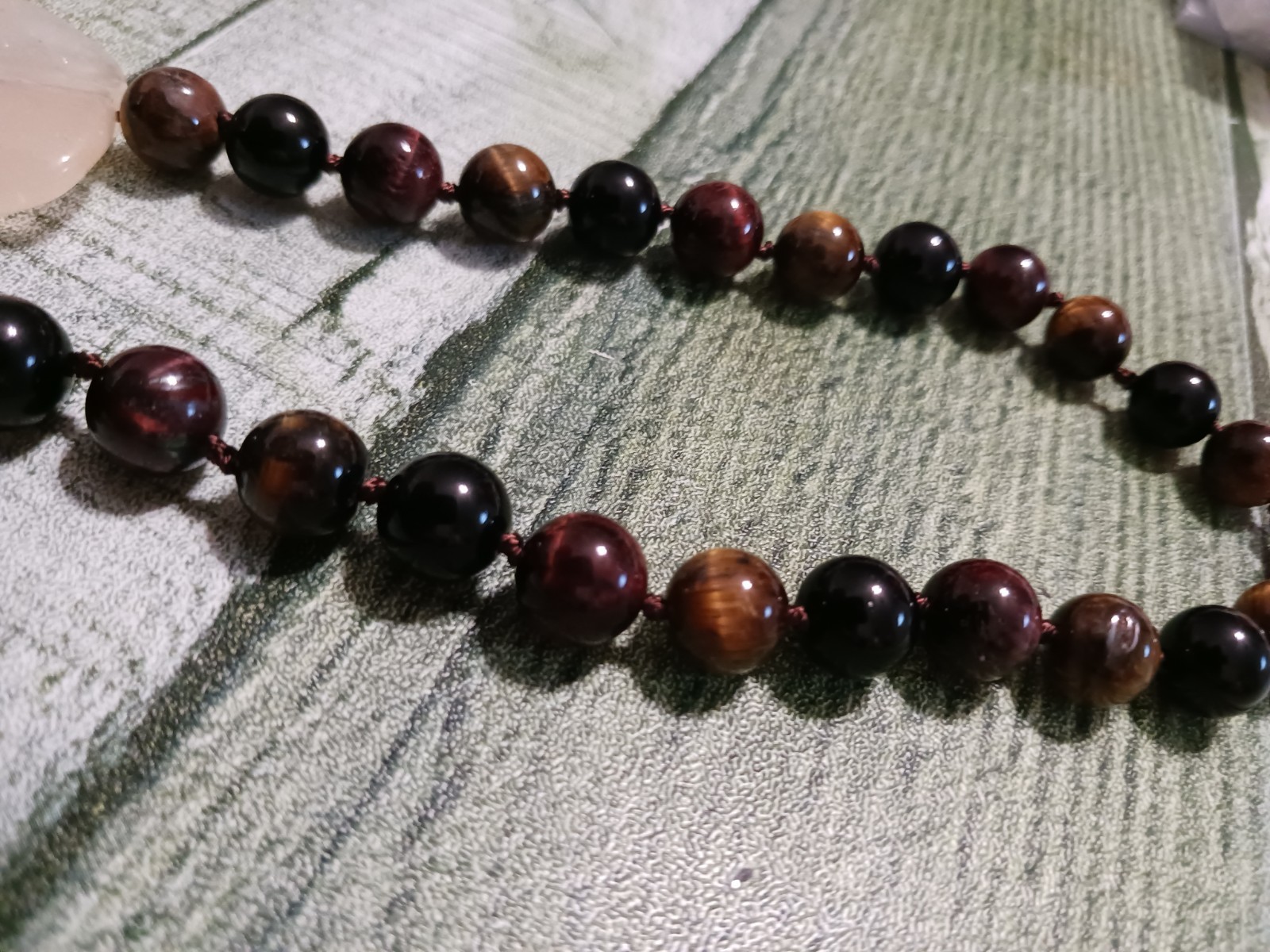 VINTAGE NATURAL YELLOW JADE TIGER’S EYE GEMSTONE NECKLACE 18K WHITE GOLD PLATED