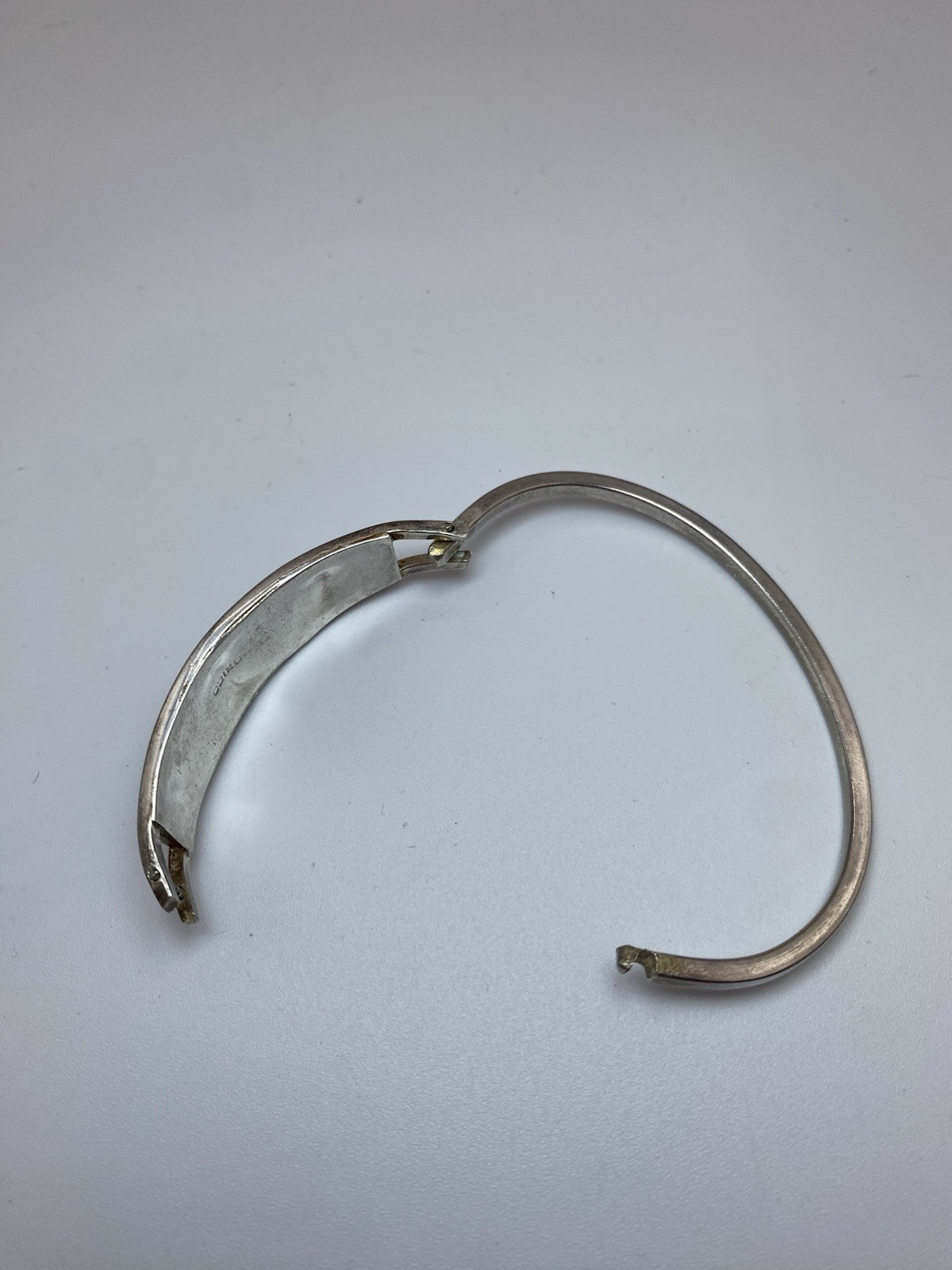 Pick (1)Mexico Silver Abalone Inlay Tension Cuff Bracelet-Black,Purple, or Pink