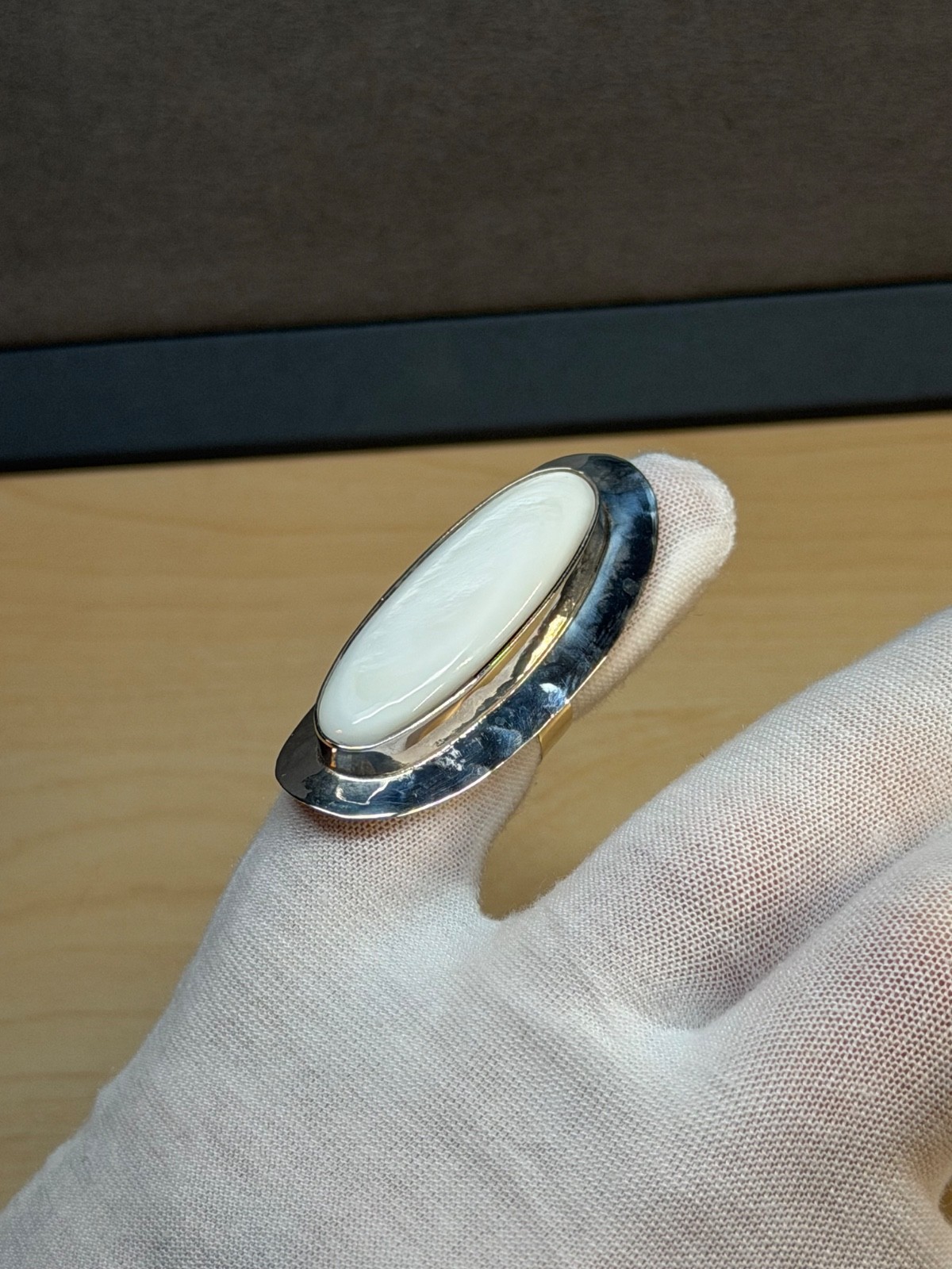 DOMINIQUE DINOUART DDD Mexico 925 Silver Mother of Pearl Elongated Ring Sz 7 NEW