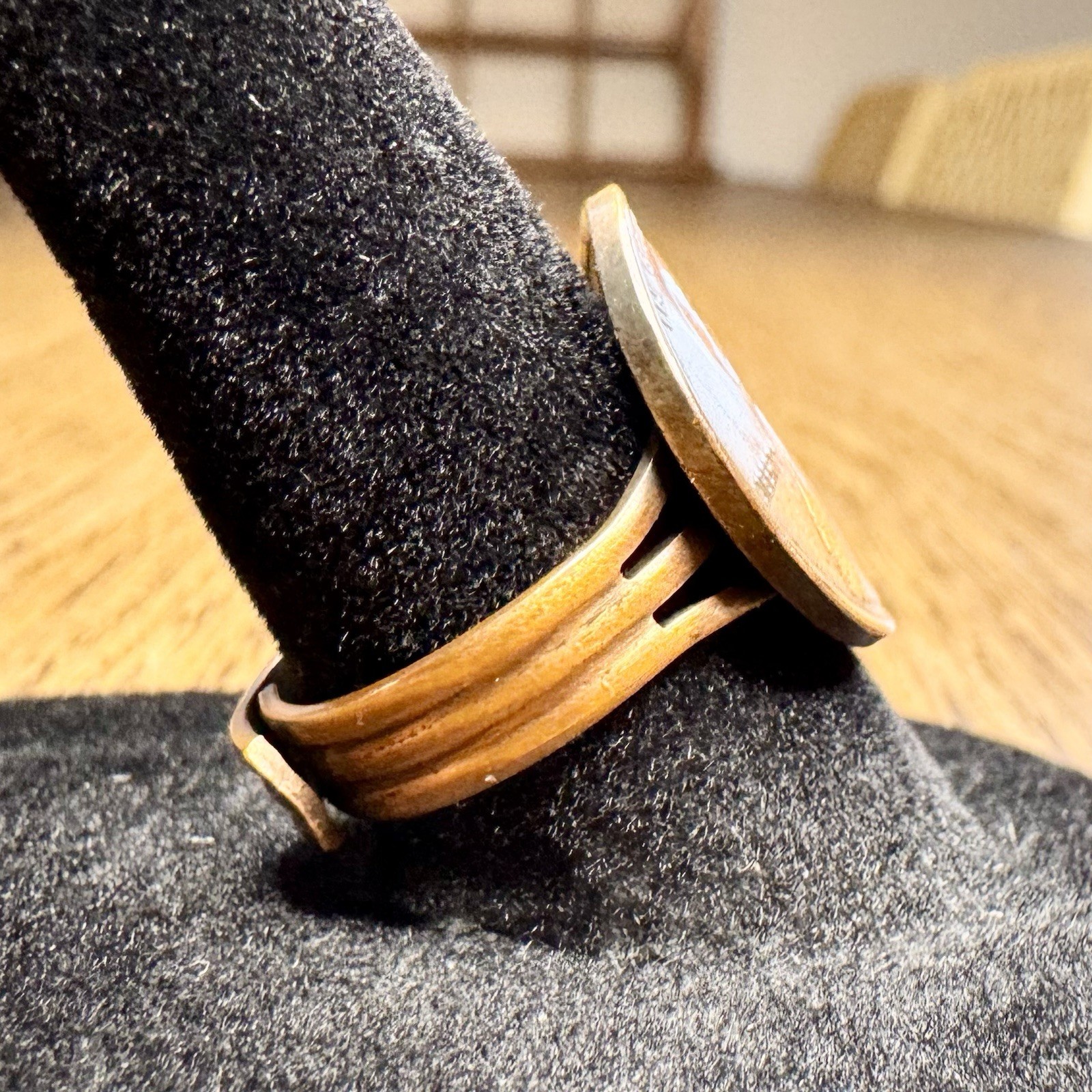 Vintage 1975 Lincoln Penny Copper Coin Ring Adjustable Statement Jewelry Sz 7.75