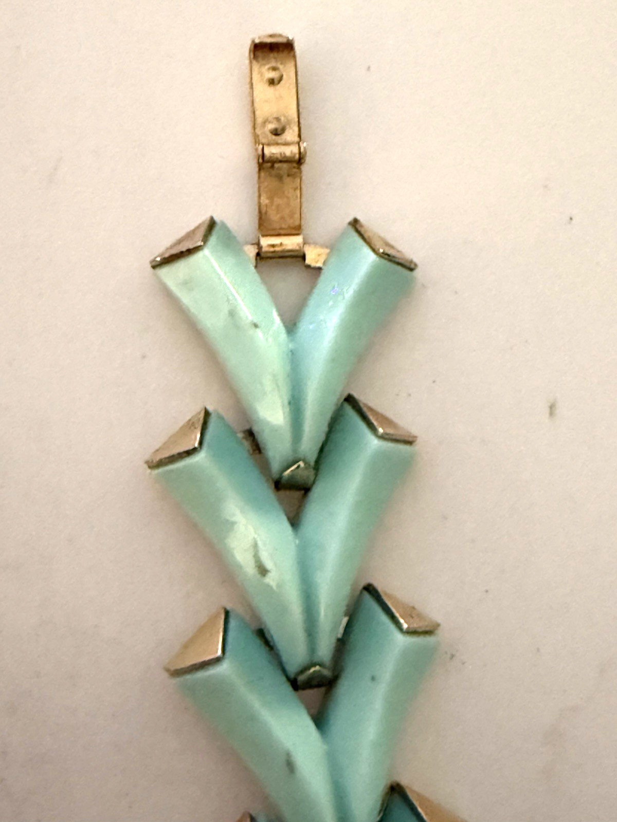Rare 1956 Crown Trifari VALENCIA Sea Foam Chevron Thermoset Lucite Bracelet MCM