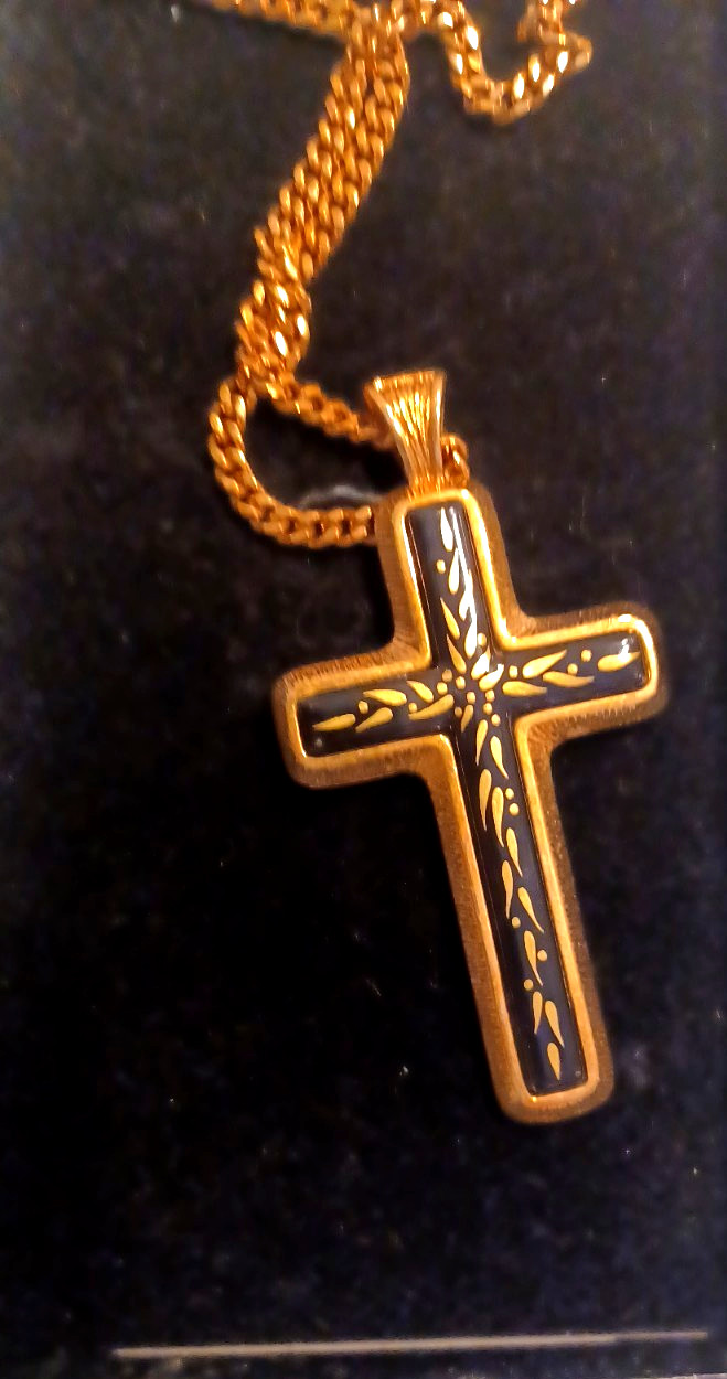 1978 Sarah Coventry Mythology Cross Necklace Gold Tone and Porcelain Limited-NIB