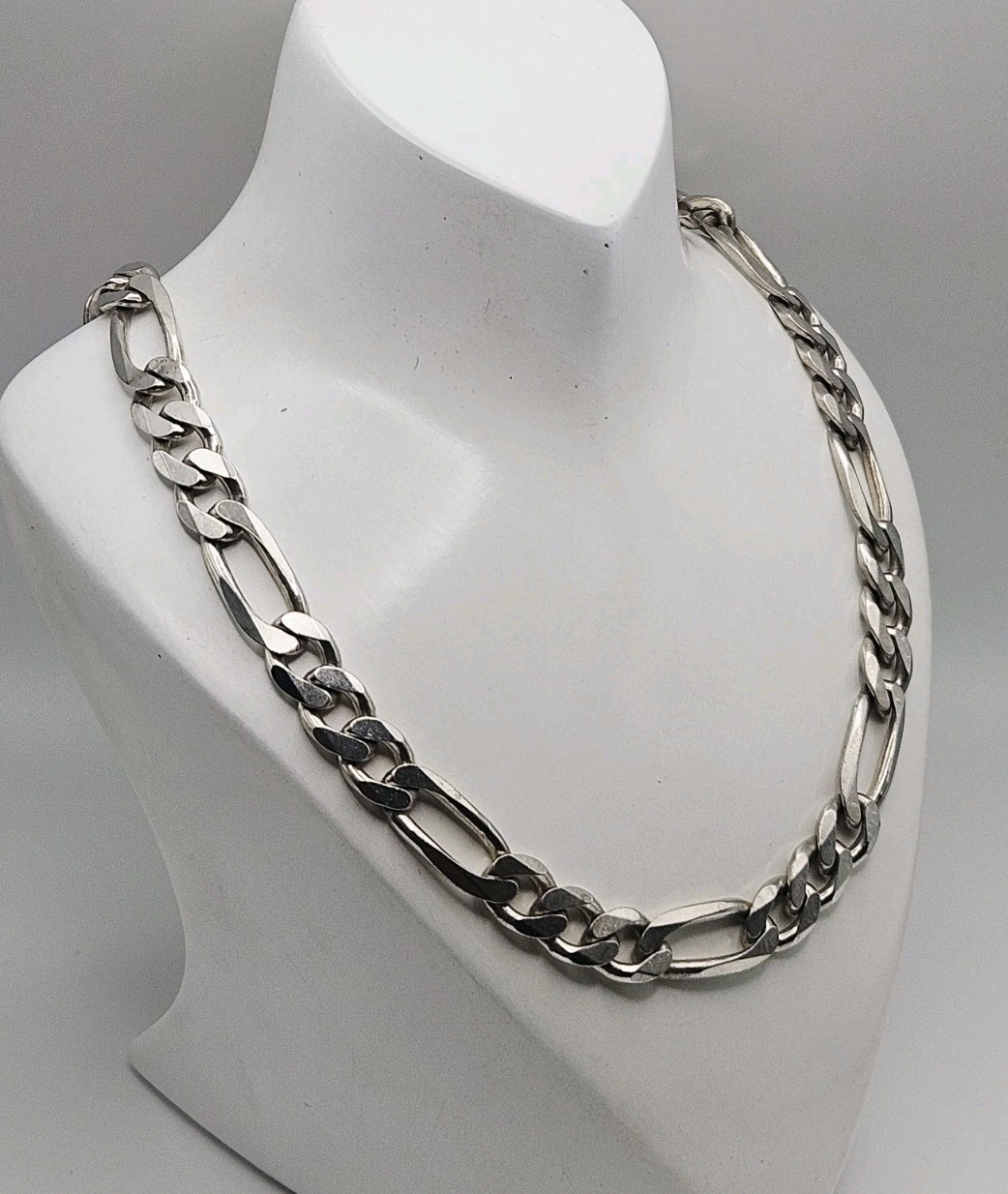 ZCI Italy Sterling Silver 8.5mm Figaro Chain Necklace 26″