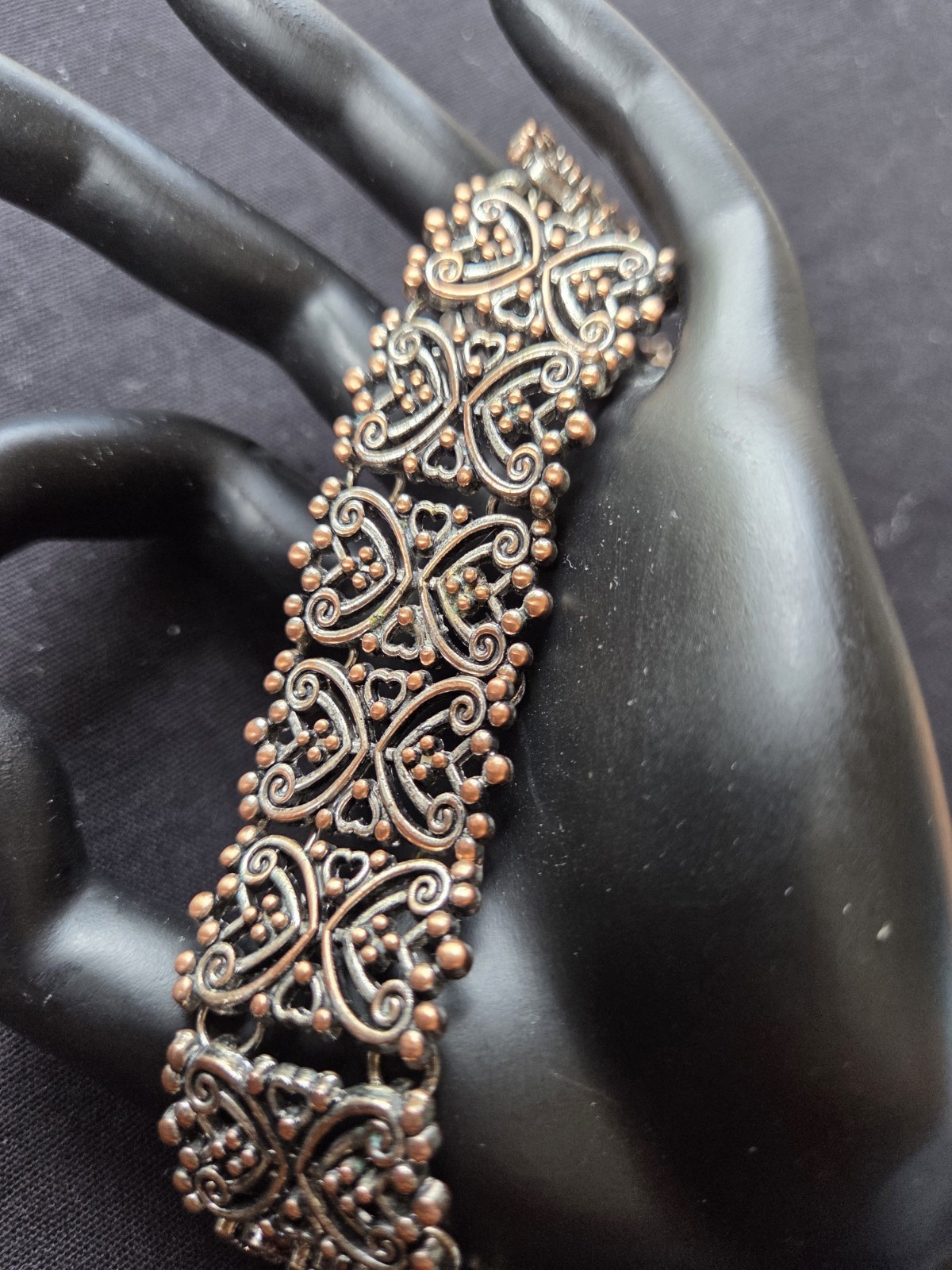 Vtg Silvertone&Coppertone Choker 15.5″ Intricate Scrollwork and Filigree panels