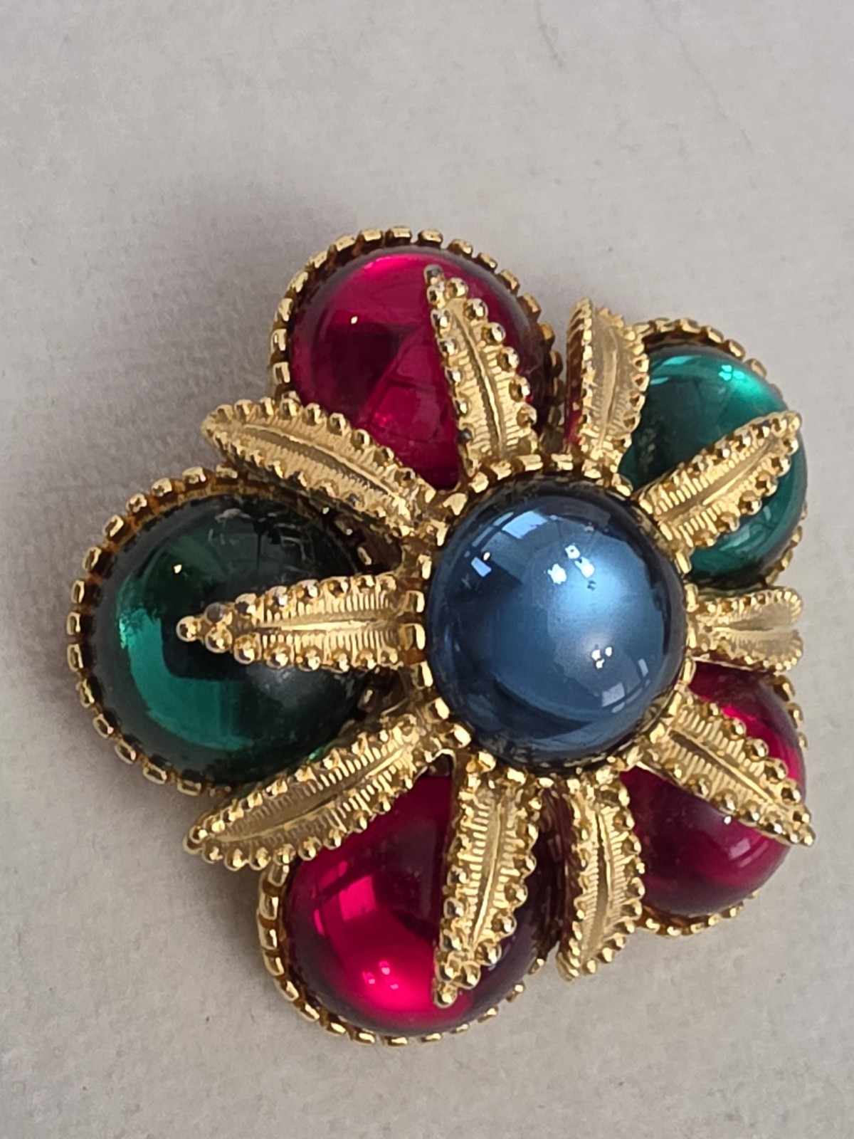 Vintage Signed Sphinx Multicolor Mughal Gripoix Glass Cabochon Floral Brooch 2”