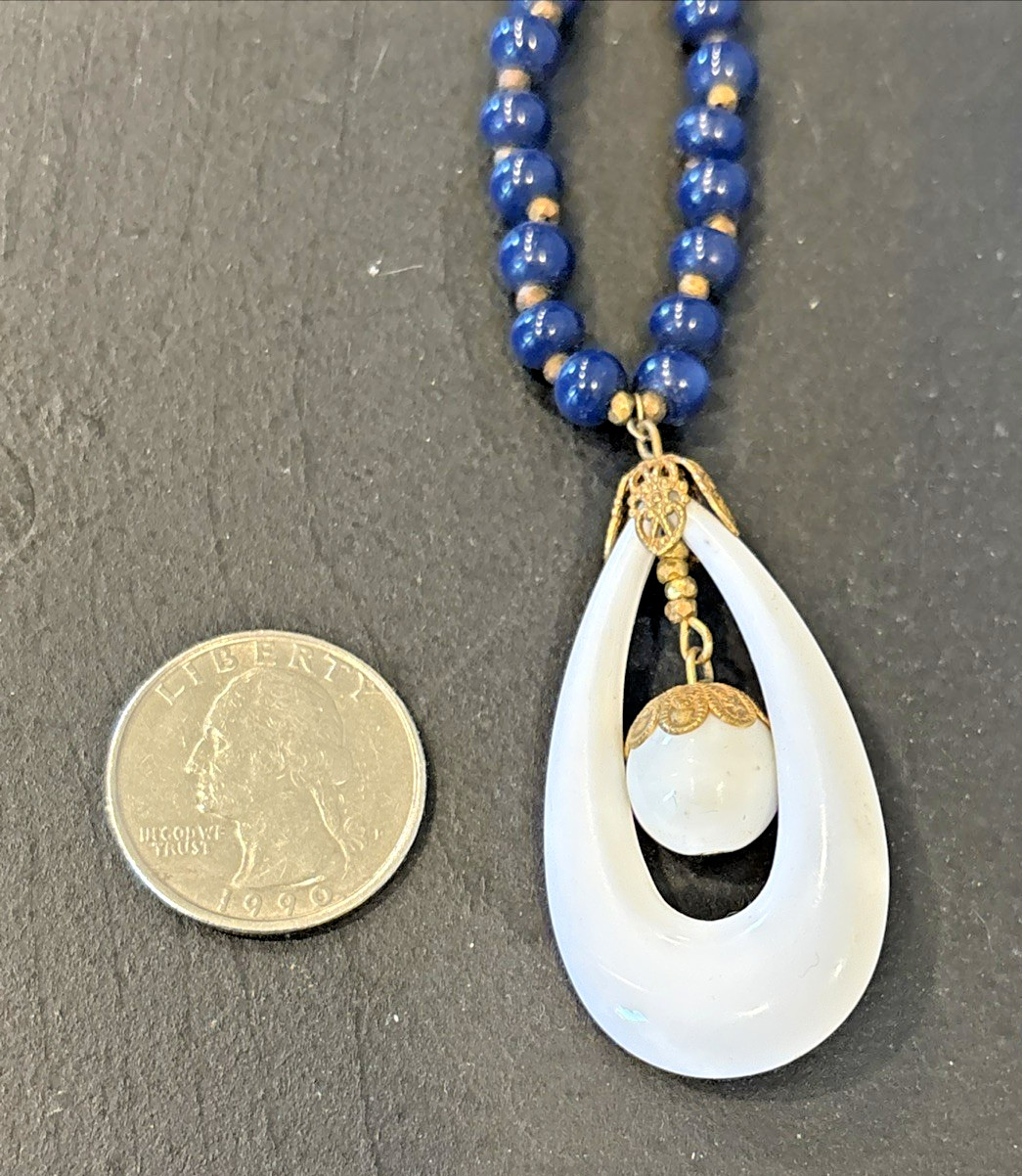 Miriam Haskell White Milk Blue Glass Plastic Beaded 19″ Necklace Patented Clasp