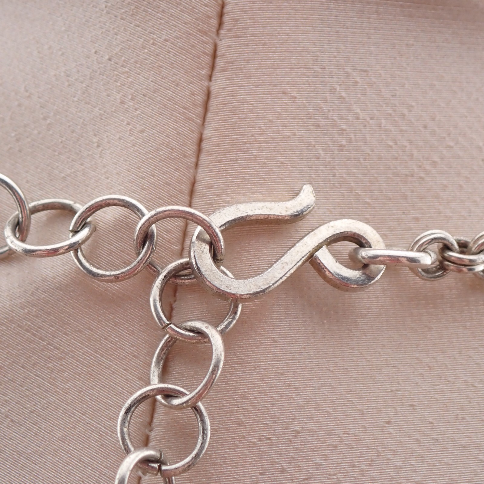 VTG Ilaria Peruvian Sterling Silver Daisy Flower Triangle Bib 18″ Necklace 33.3g