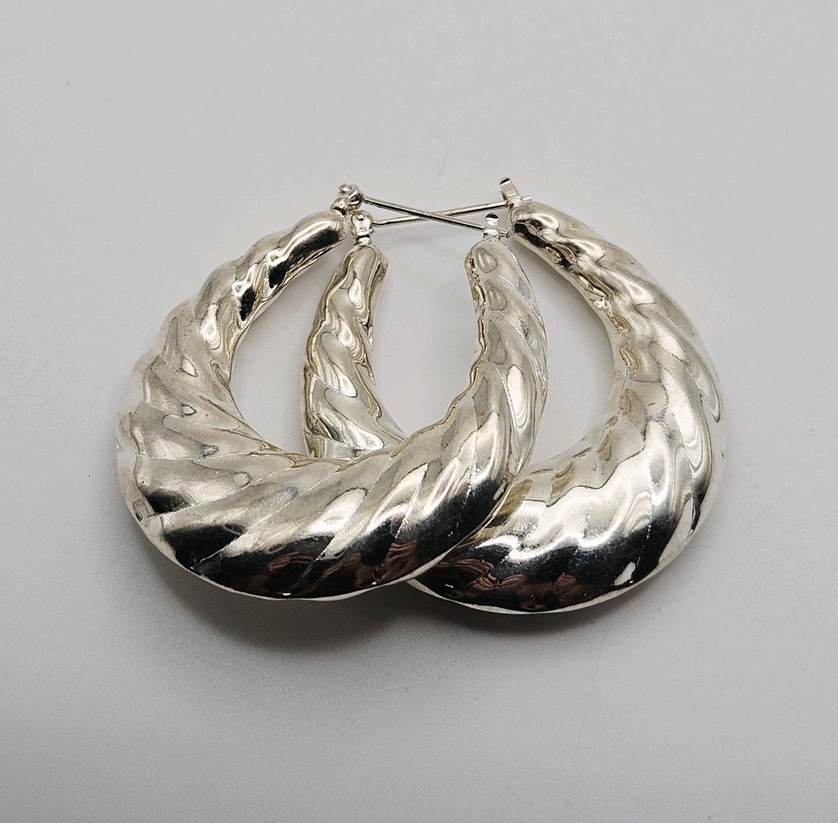 Sterling Silver Vintage Scalloped Puff Hoop Earrings 39mm Unidentified Mark